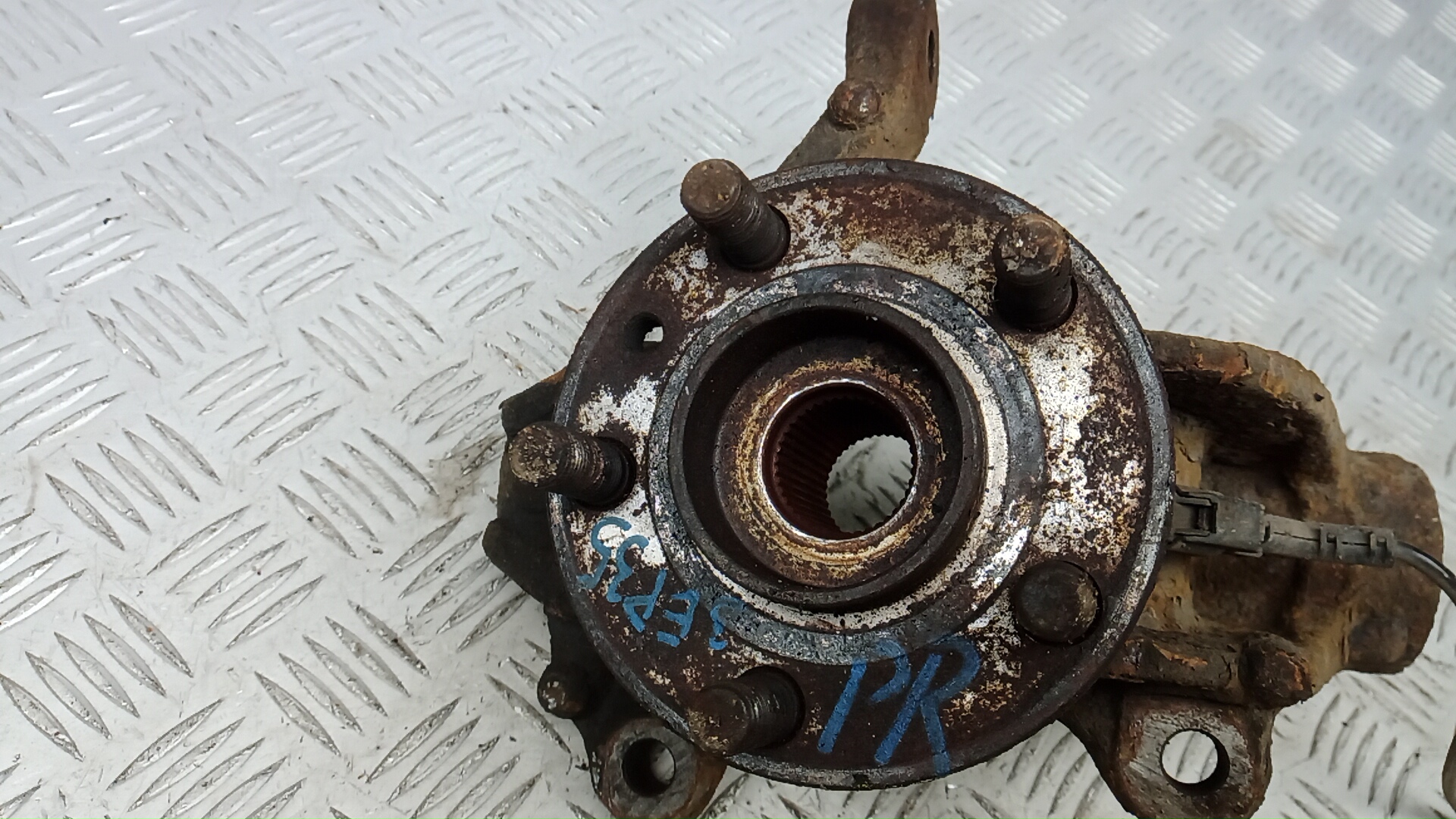 Ступица передняя