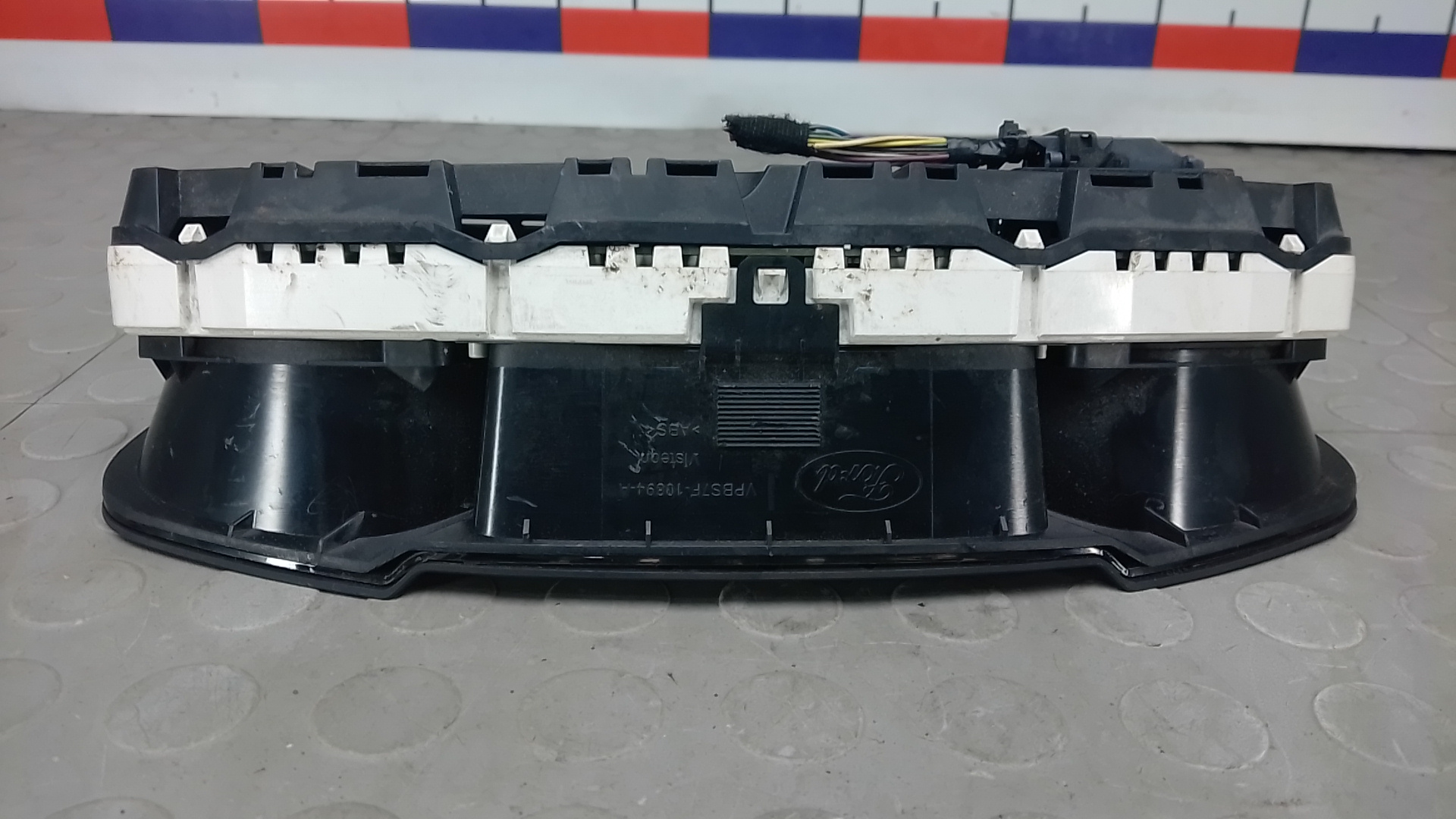 Панель приборов