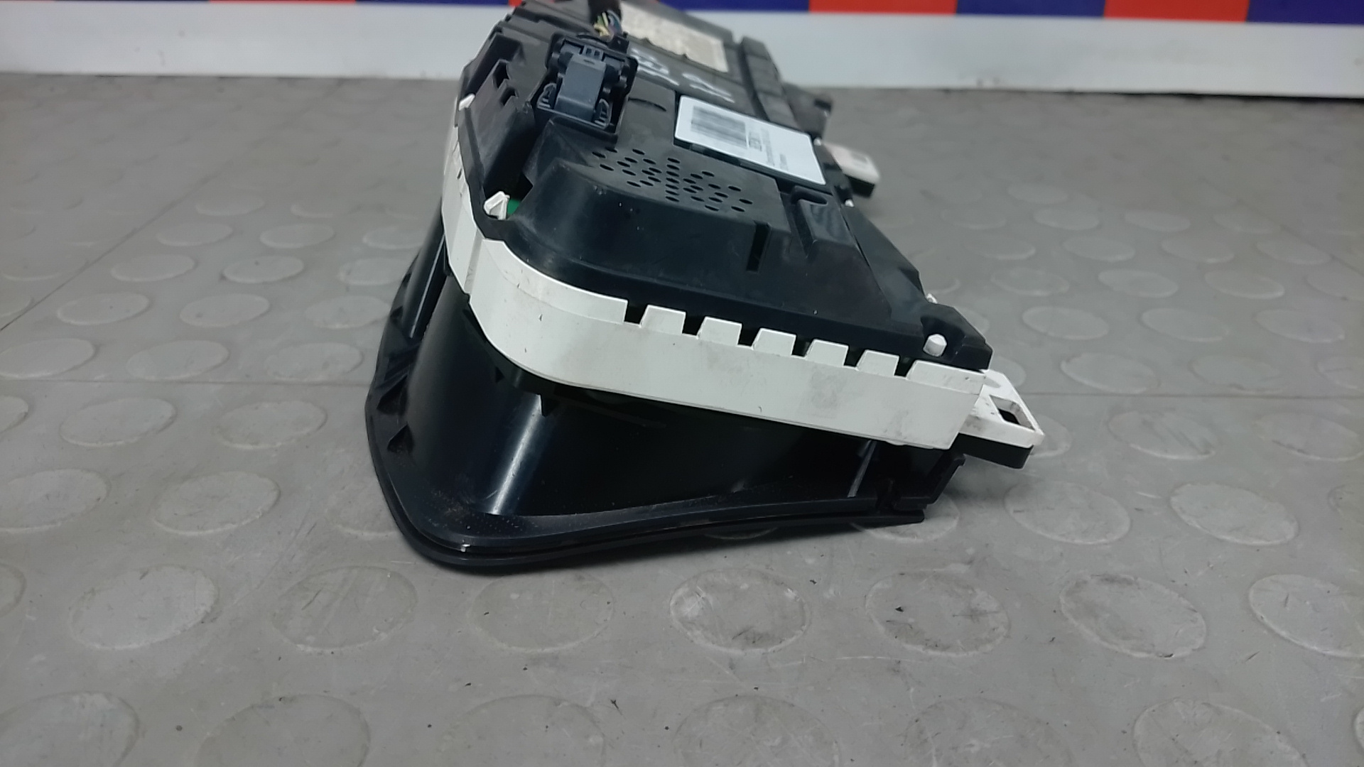 Панель приборов