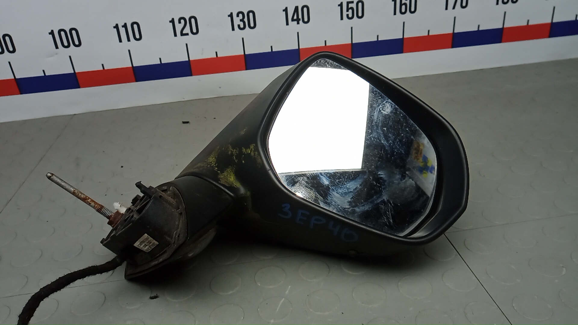 Зеркало правое электрическое
