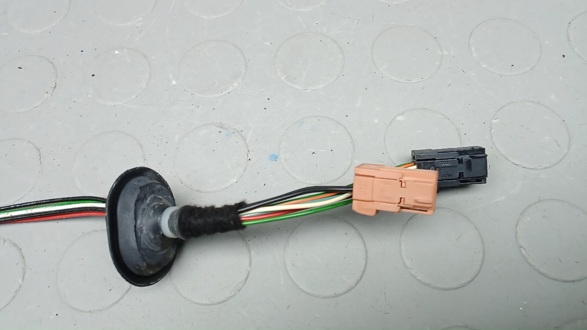 Зеркало правое электрическое