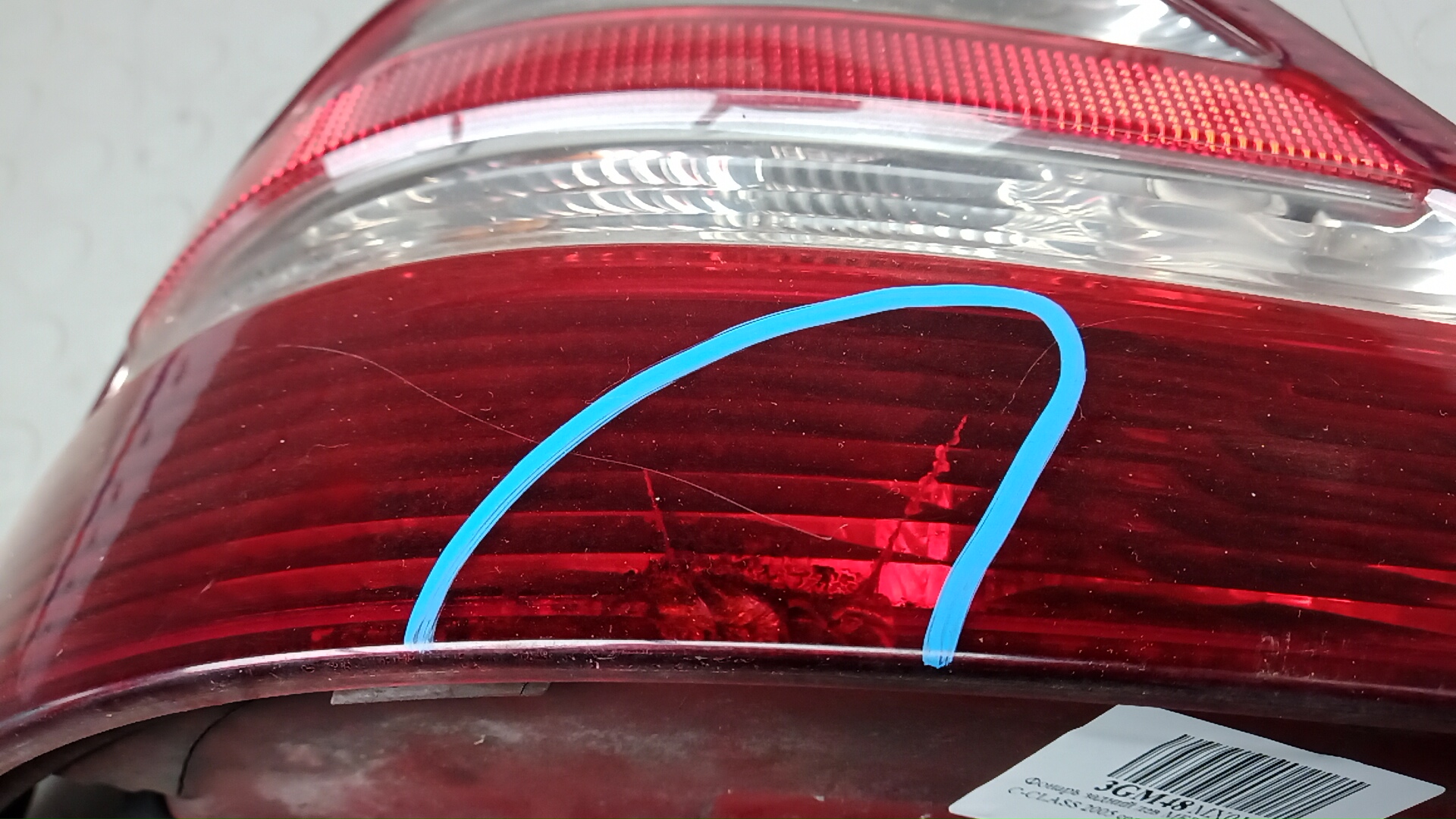 Фонарь задний левый