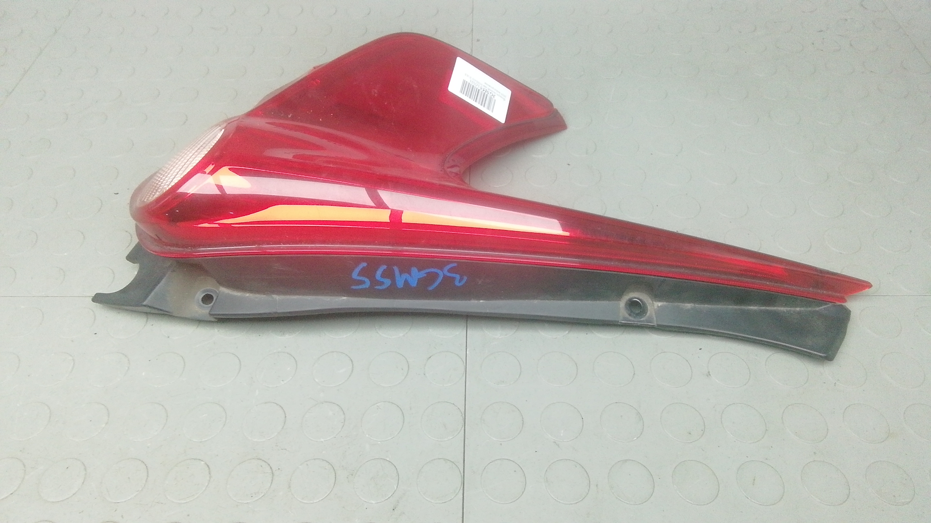 Фонарь задний левый