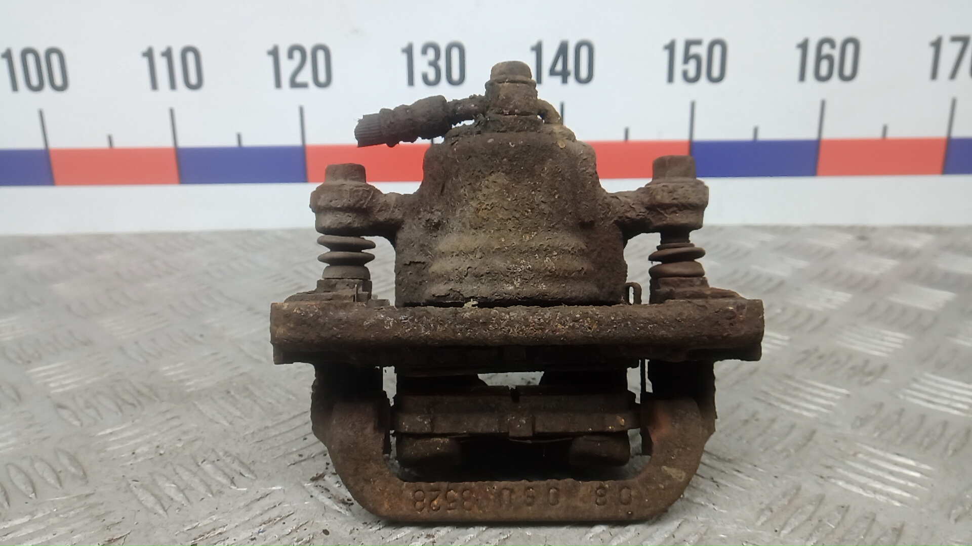 Суппорт задний правый