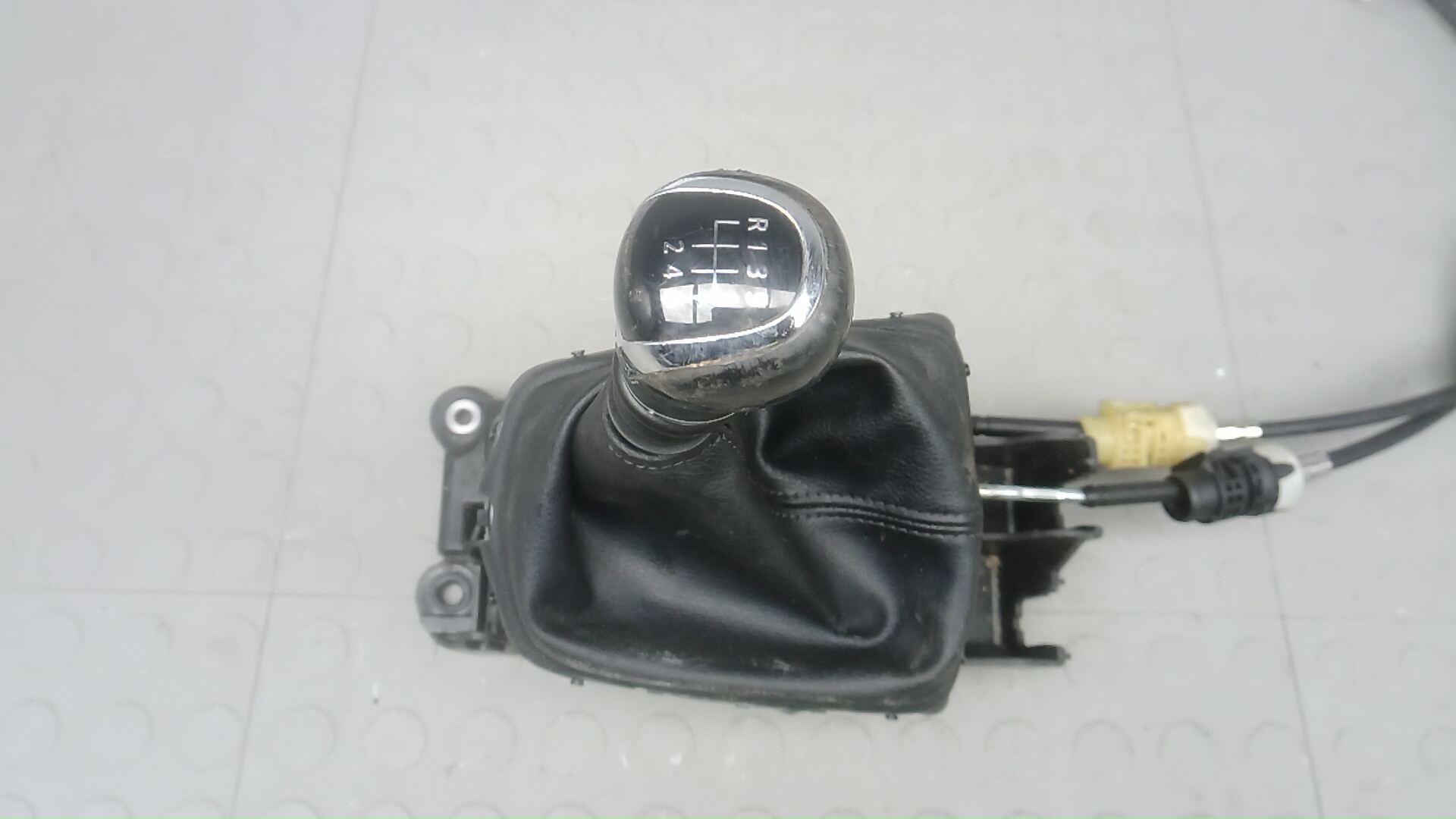 Кулиса МКПП / АКПП