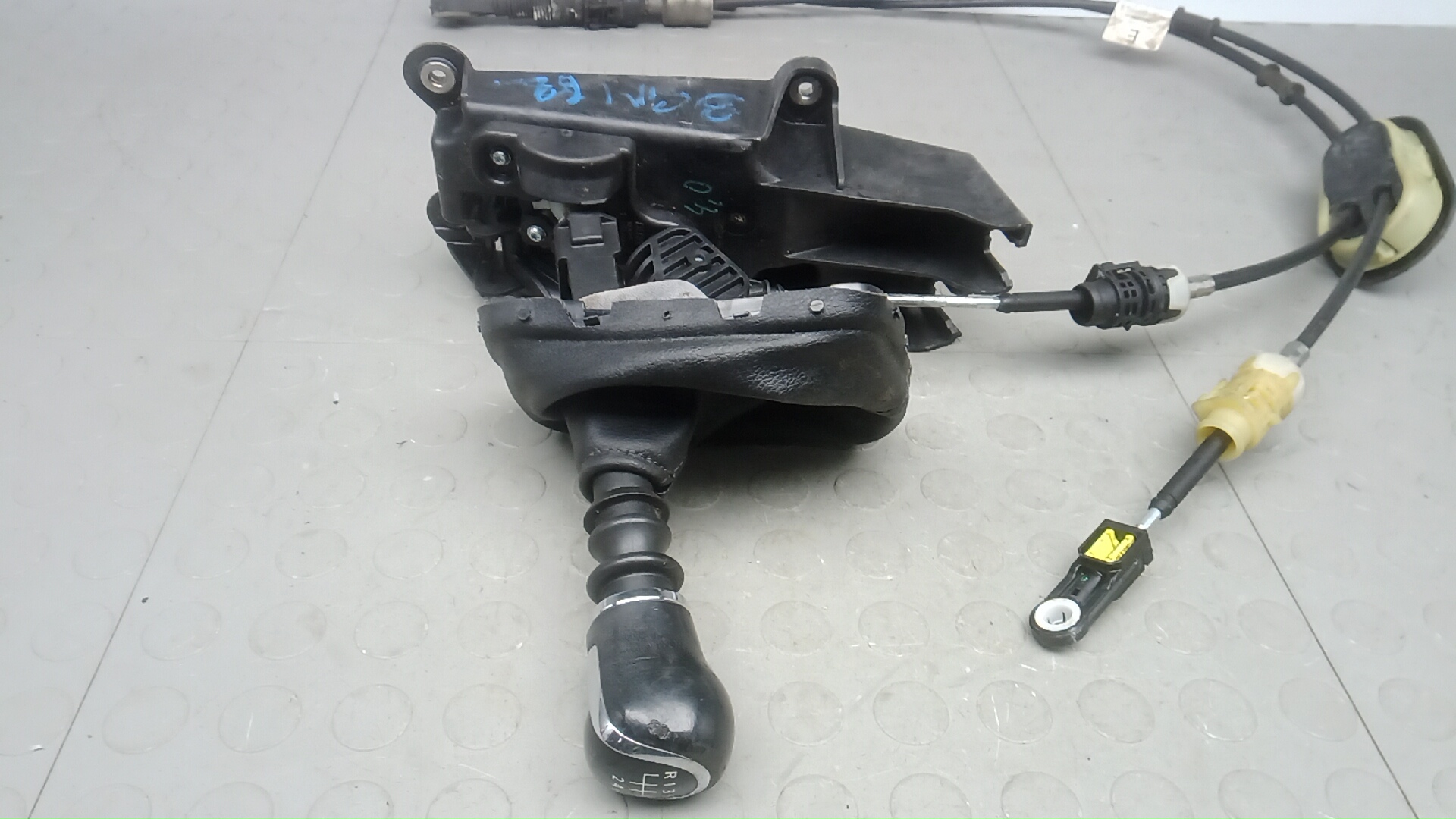 Кулиса МКПП / АКПП