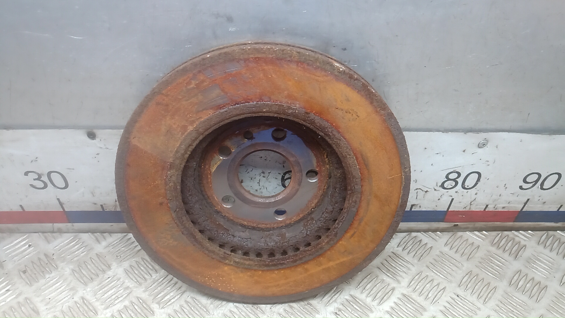 Диск тормозной передний вентилируемый