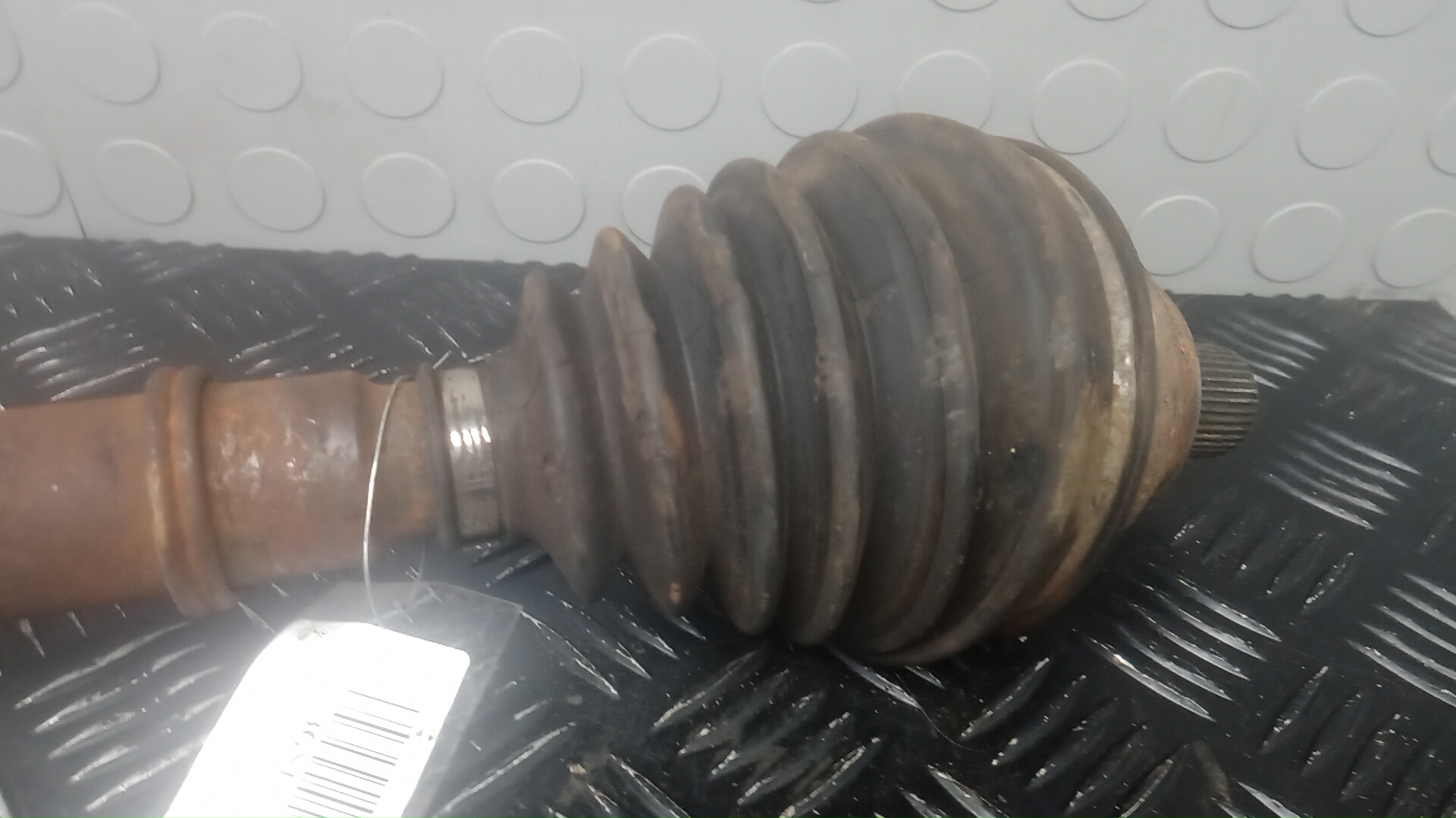 Полуось передняя правая