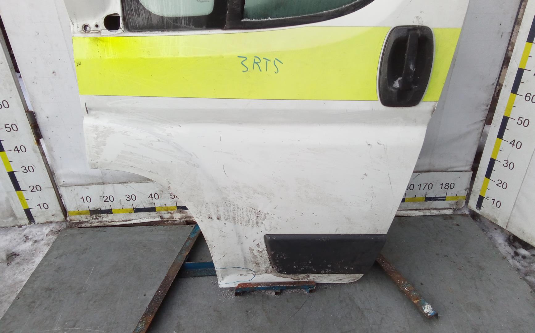 Дверь передняя левая