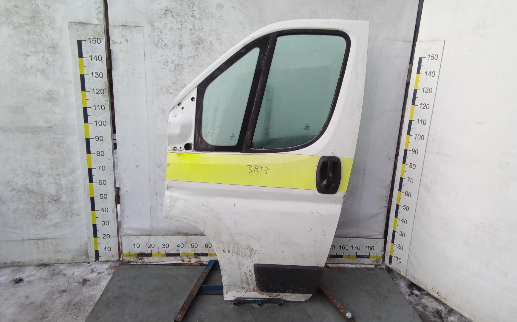 Дверь передняя левая