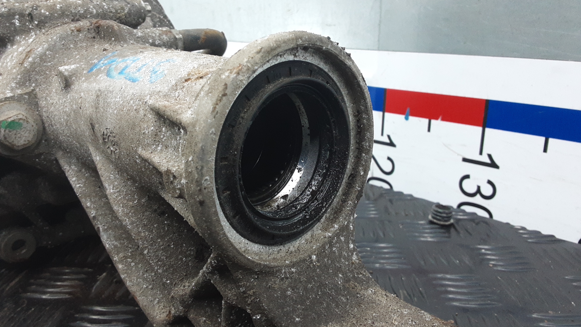 Редуктор переднего моста