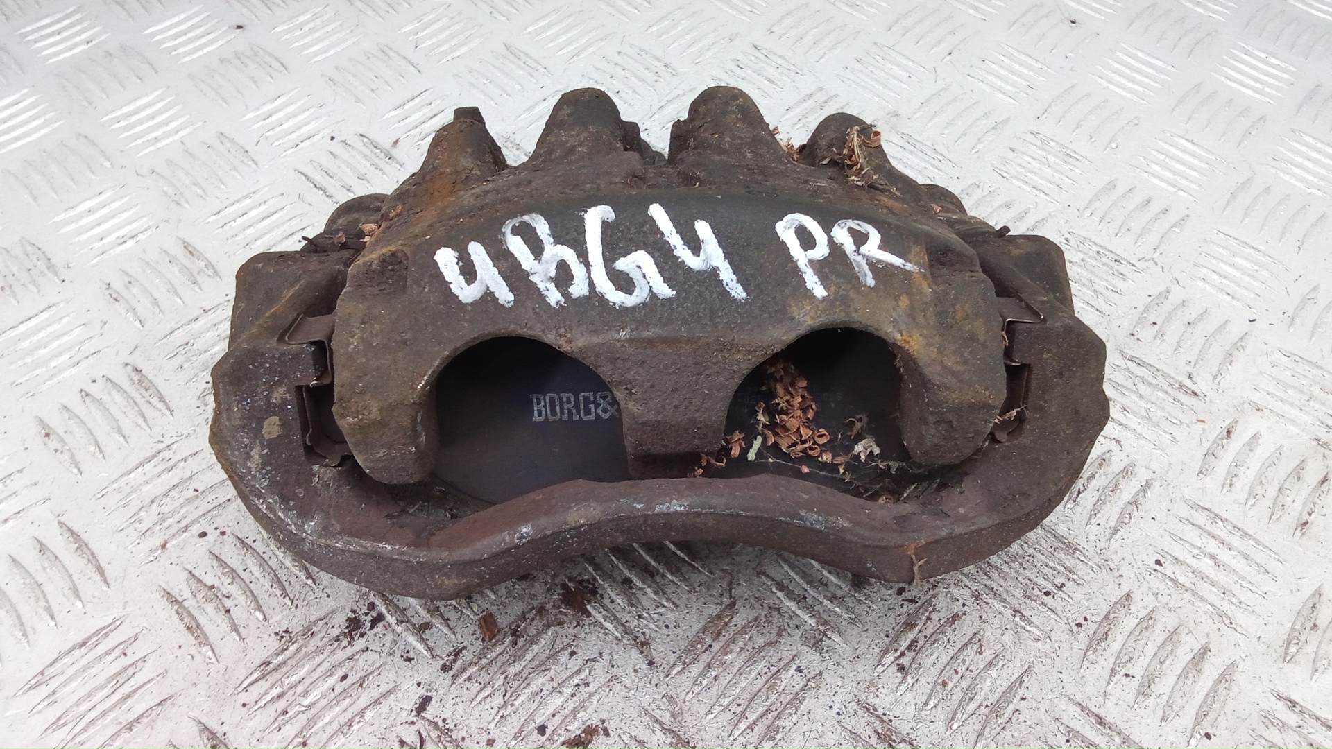 Суппорт передний правый