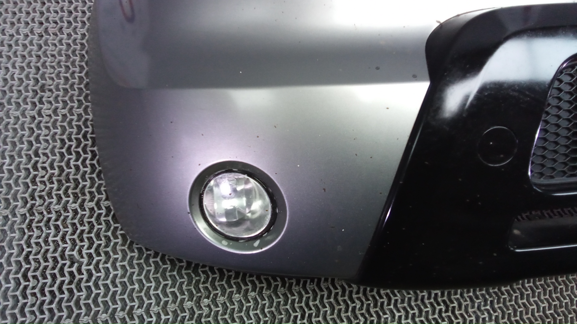 Бампер передний