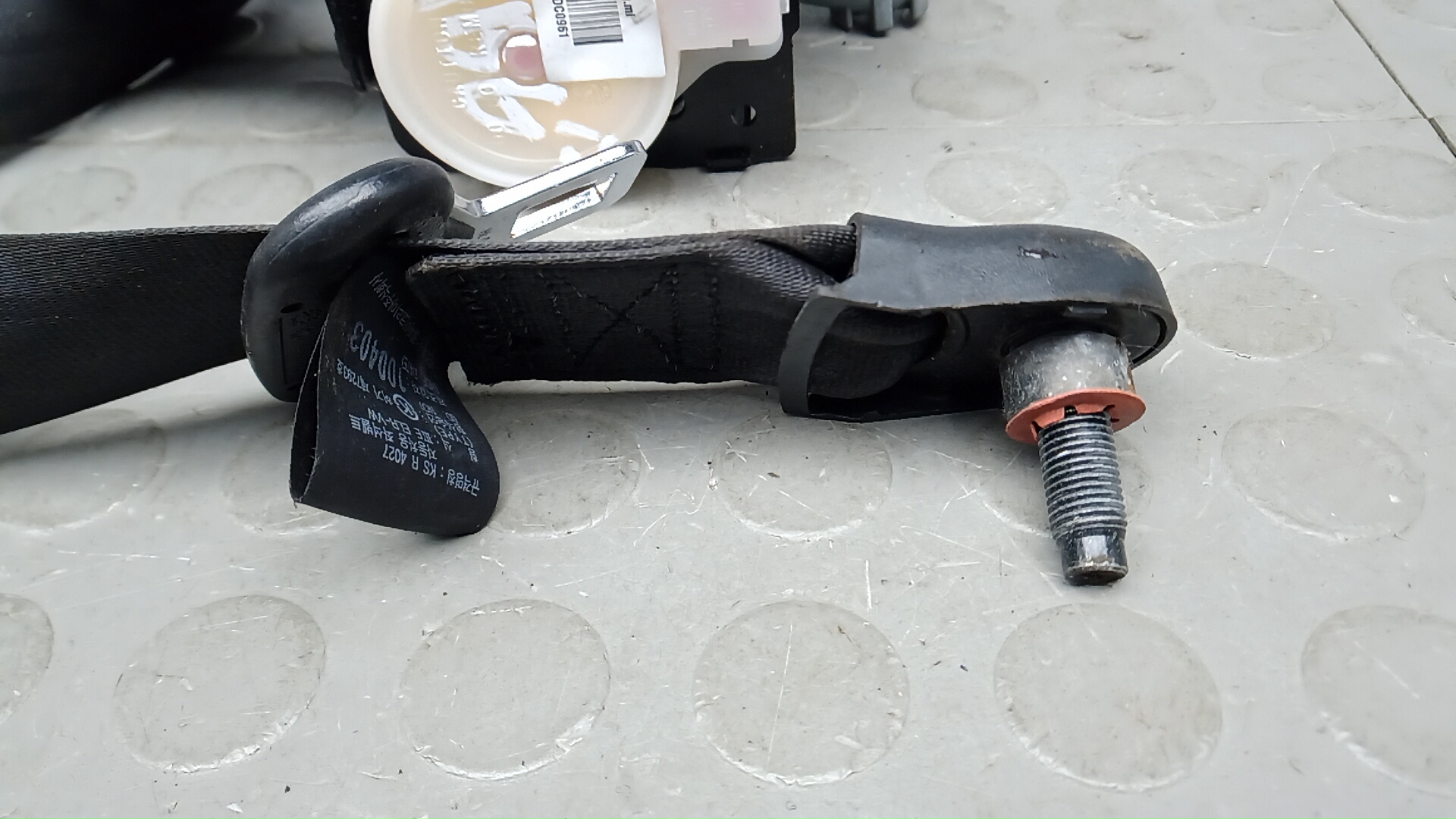 Ремень безопасности с пиропатроном