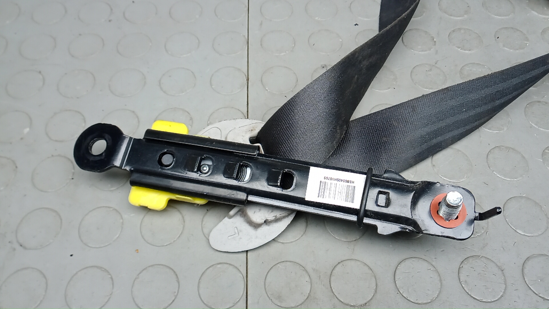 Ремень безопасности с пиропатроном