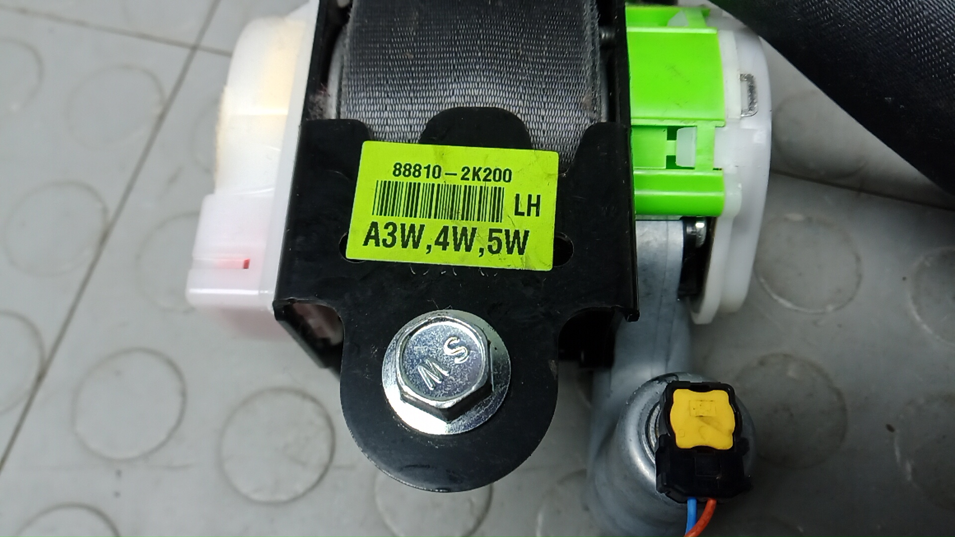 Ремень безопасности с пиропатроном