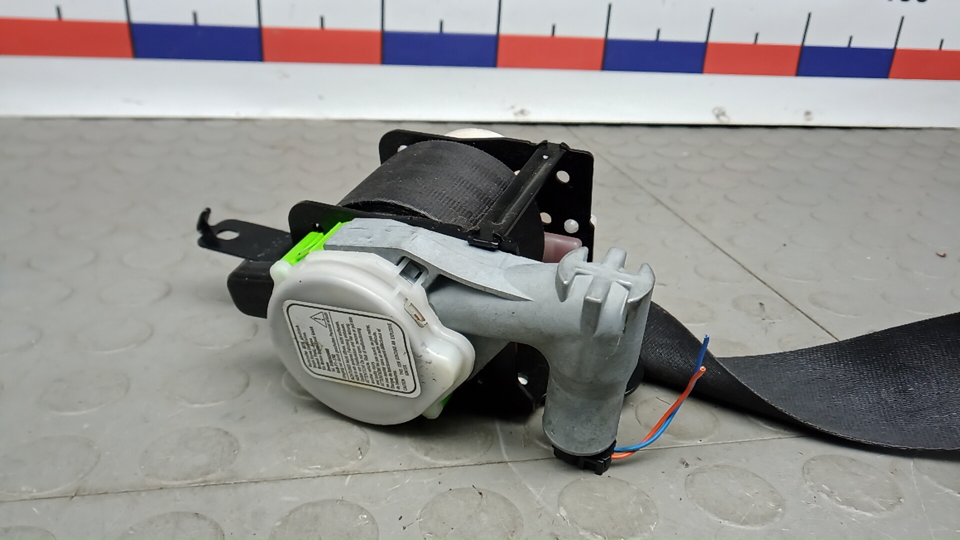 Ремень безопасности с пиропатроном