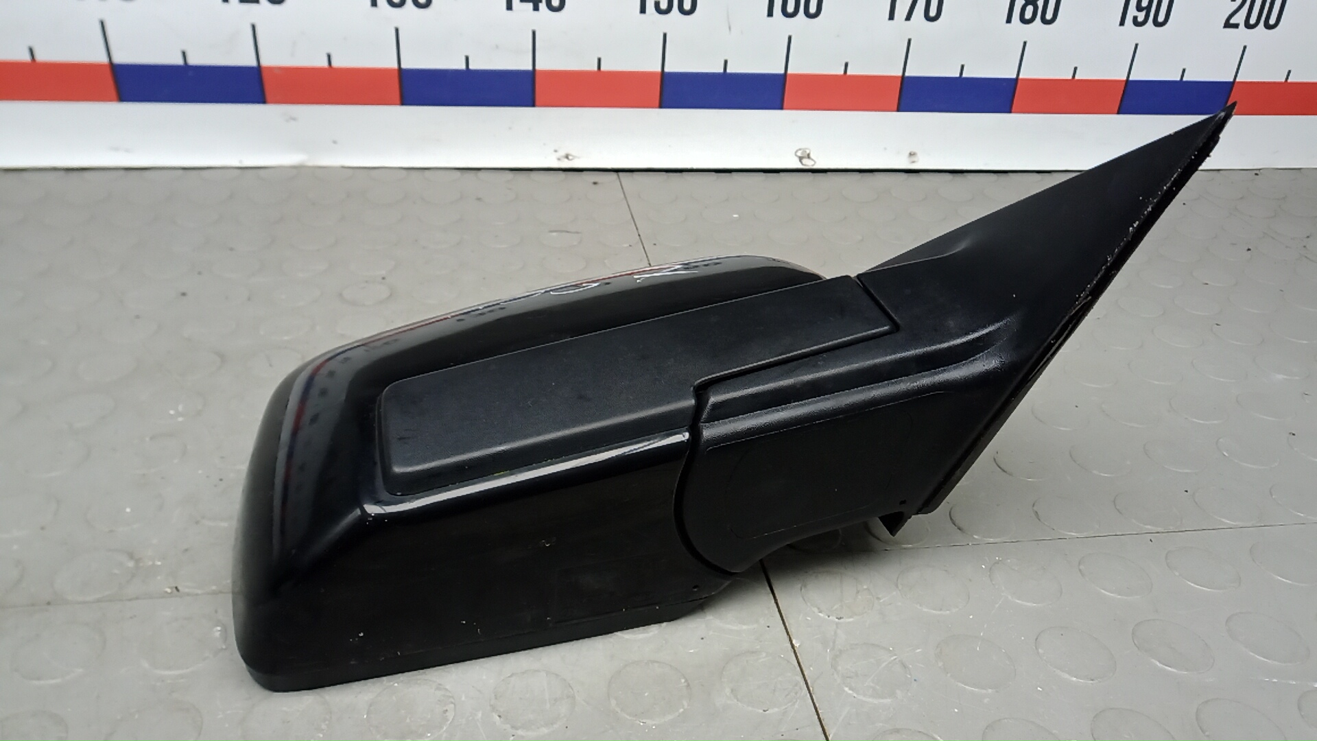 Зеркало правое электрическое