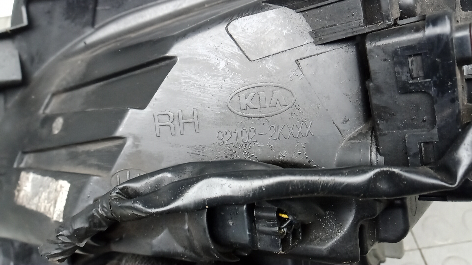 Фара правая