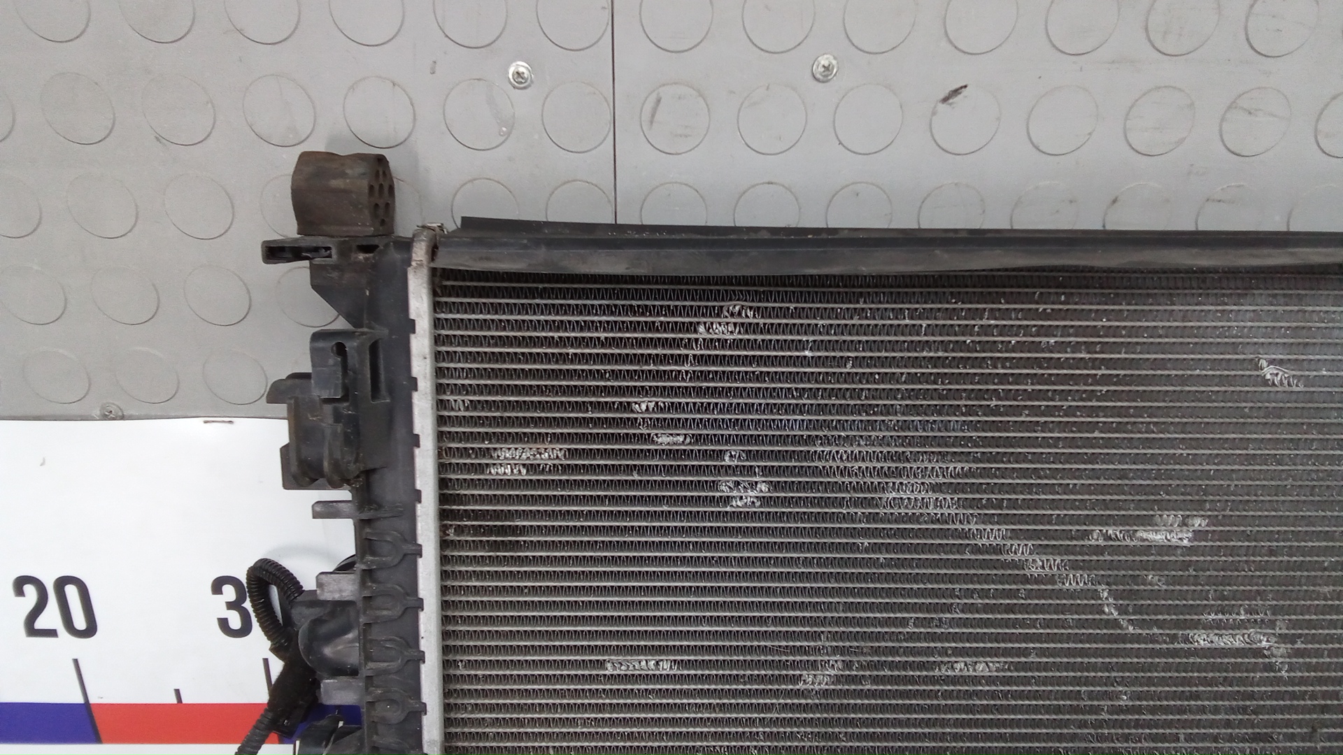 Радиатор охлаждения двигателя основной