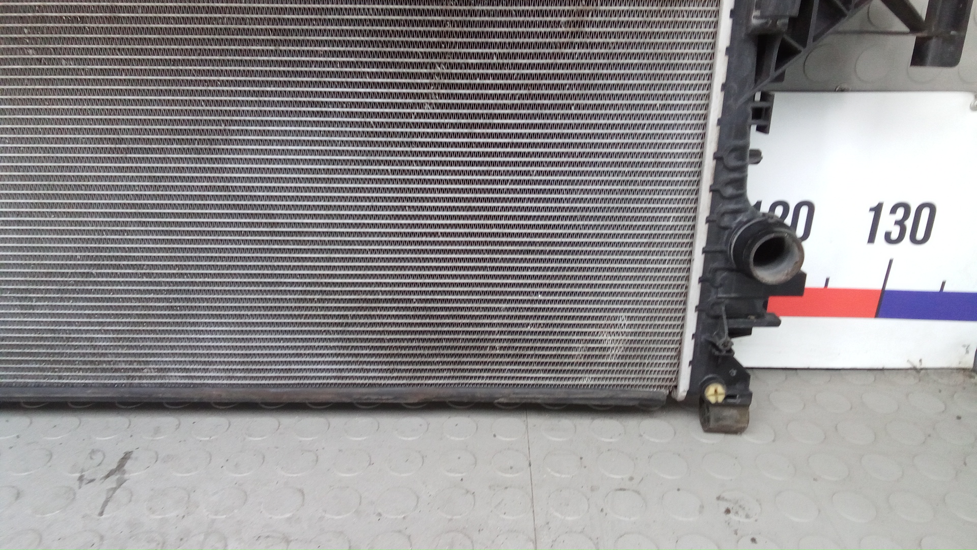 Радиатор охлаждения двигателя основной