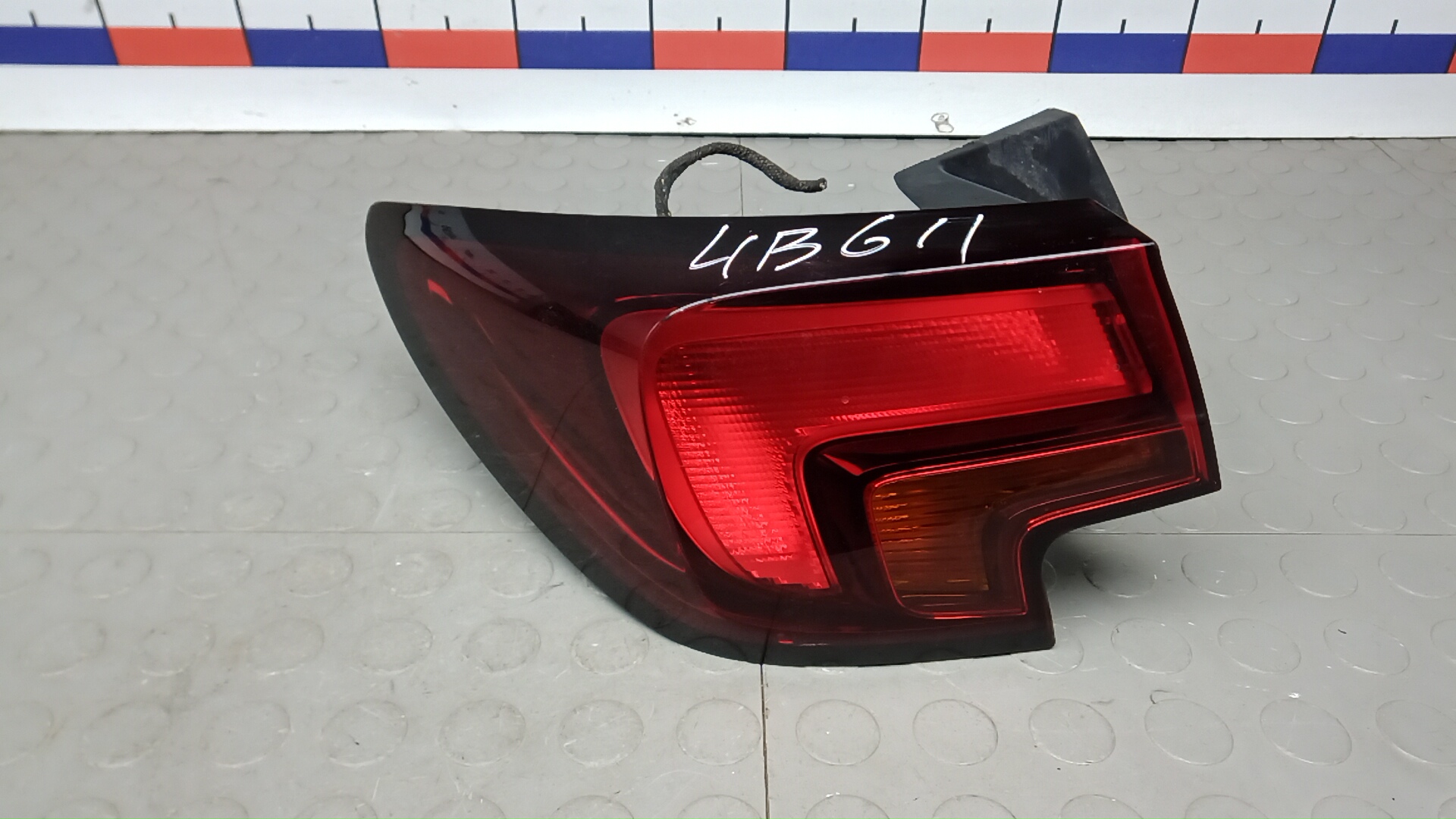 Фонарь задний левый