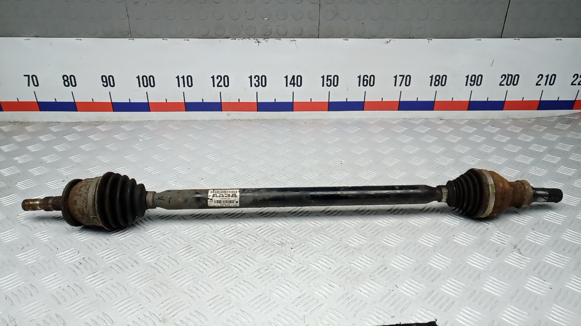 Полуось передняя правая