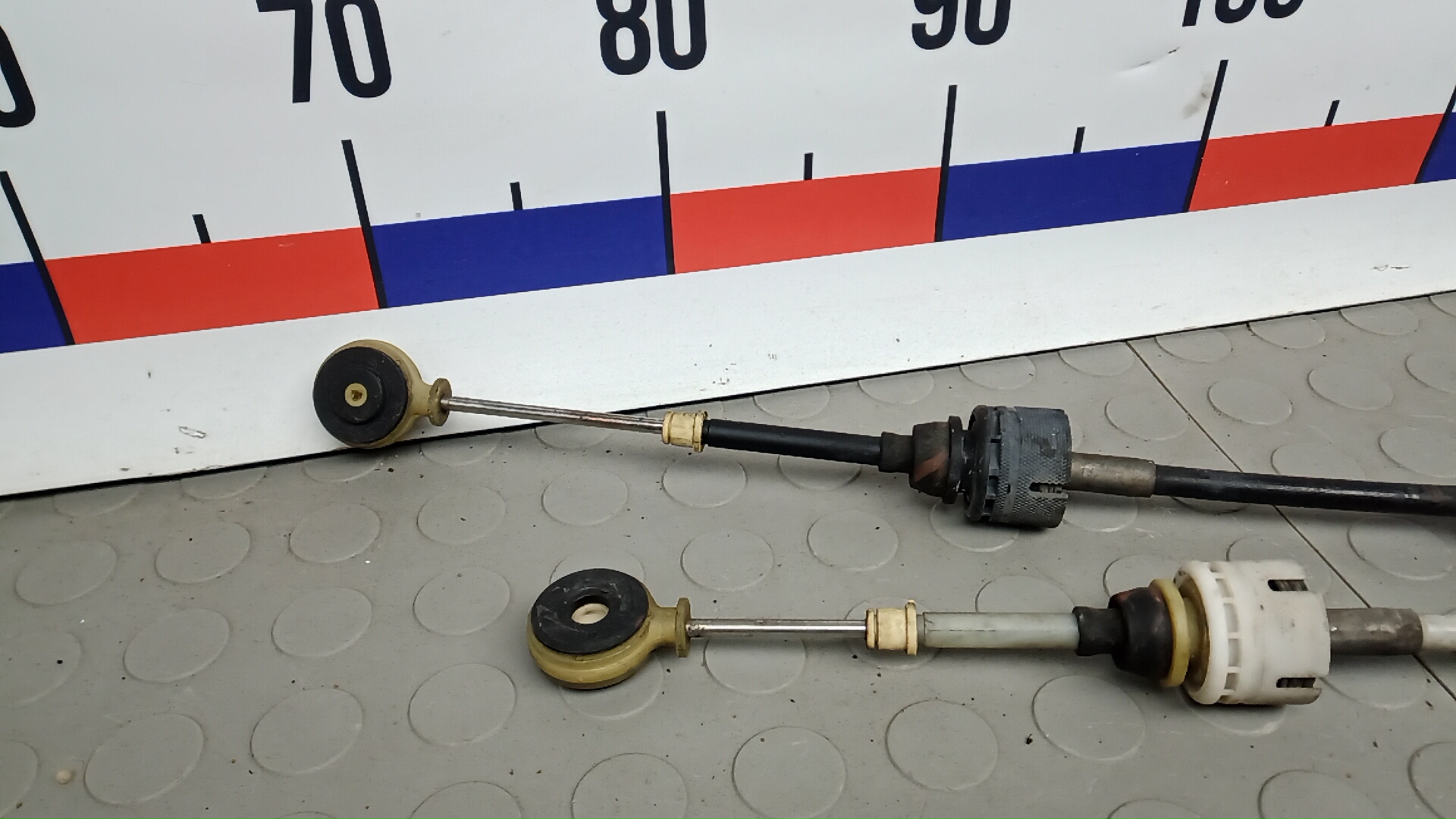 Кулиса МКПП / АКПП