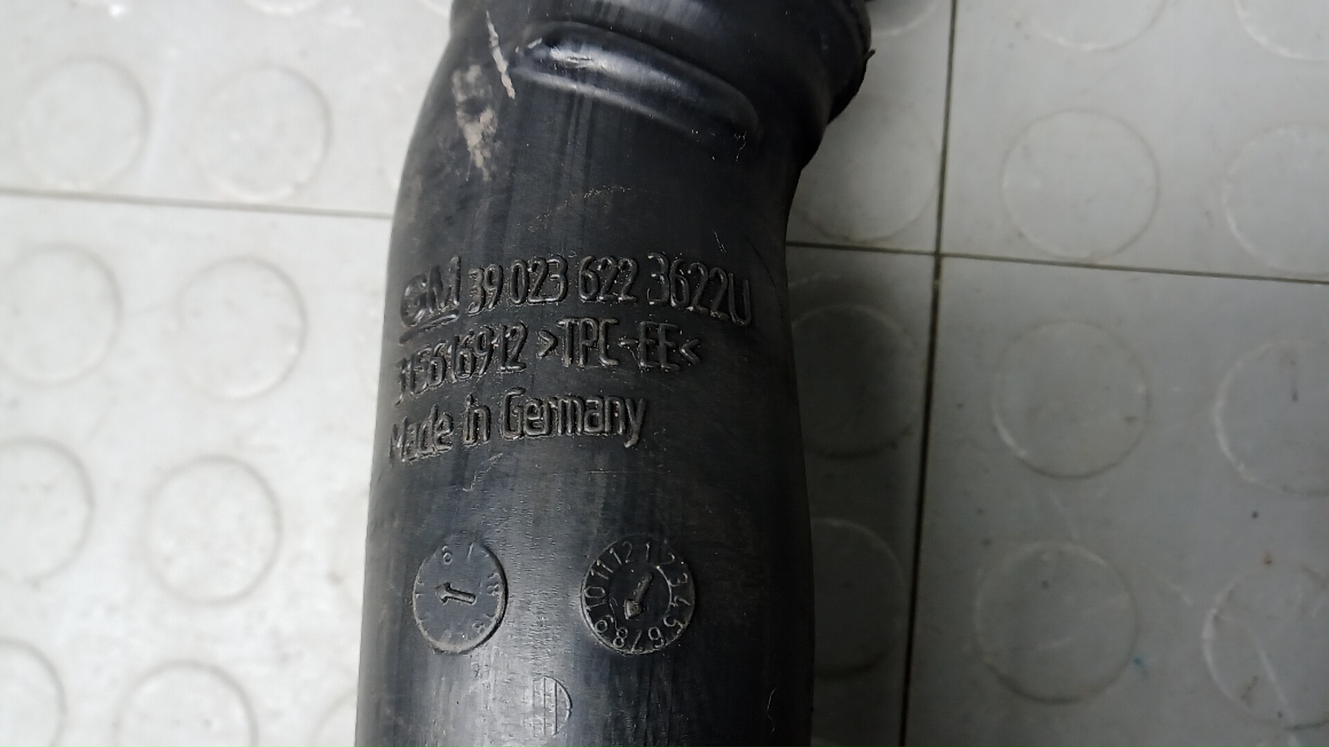 Патрубок интеркулера