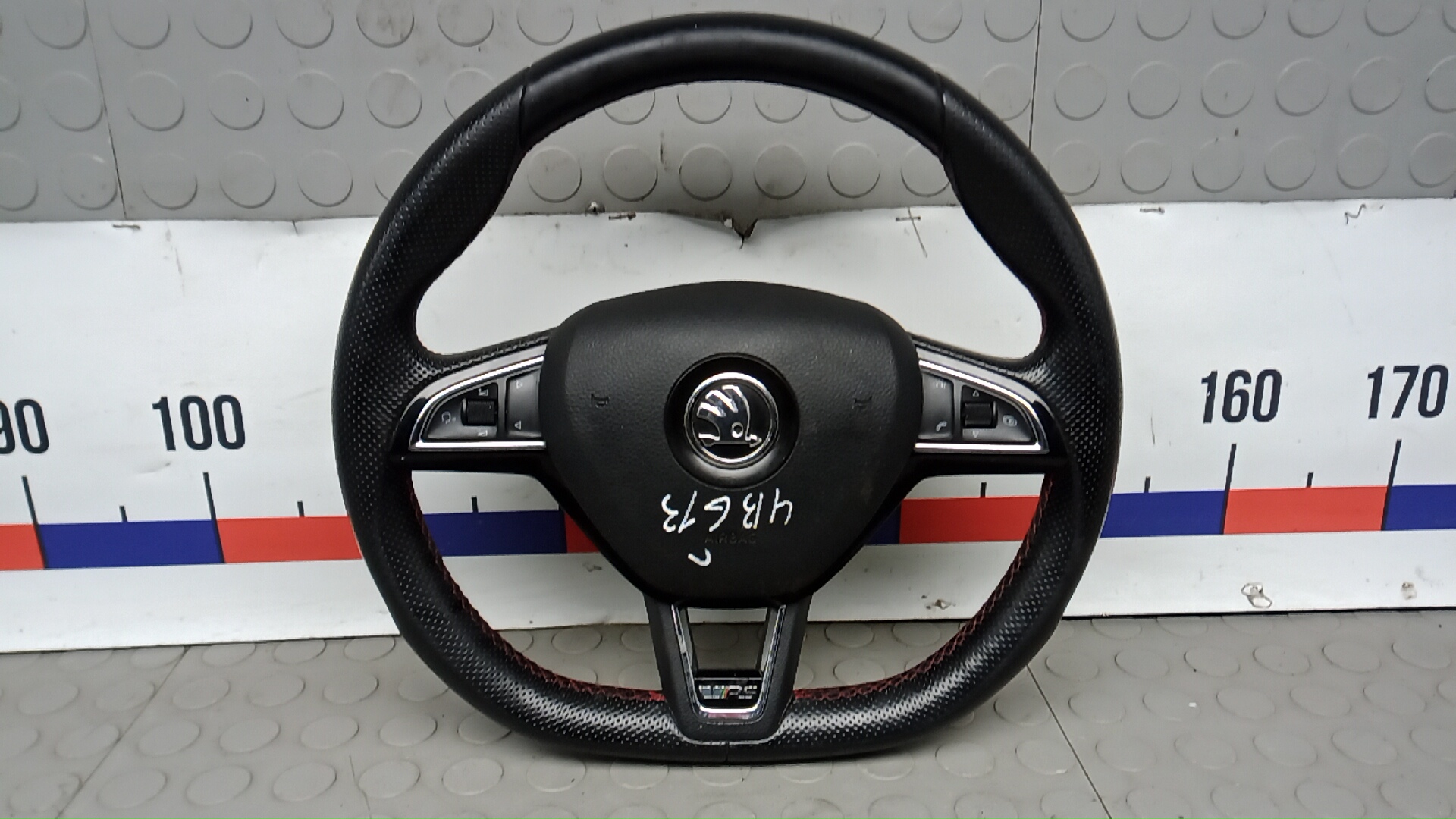 Рулевое колесо (руль)