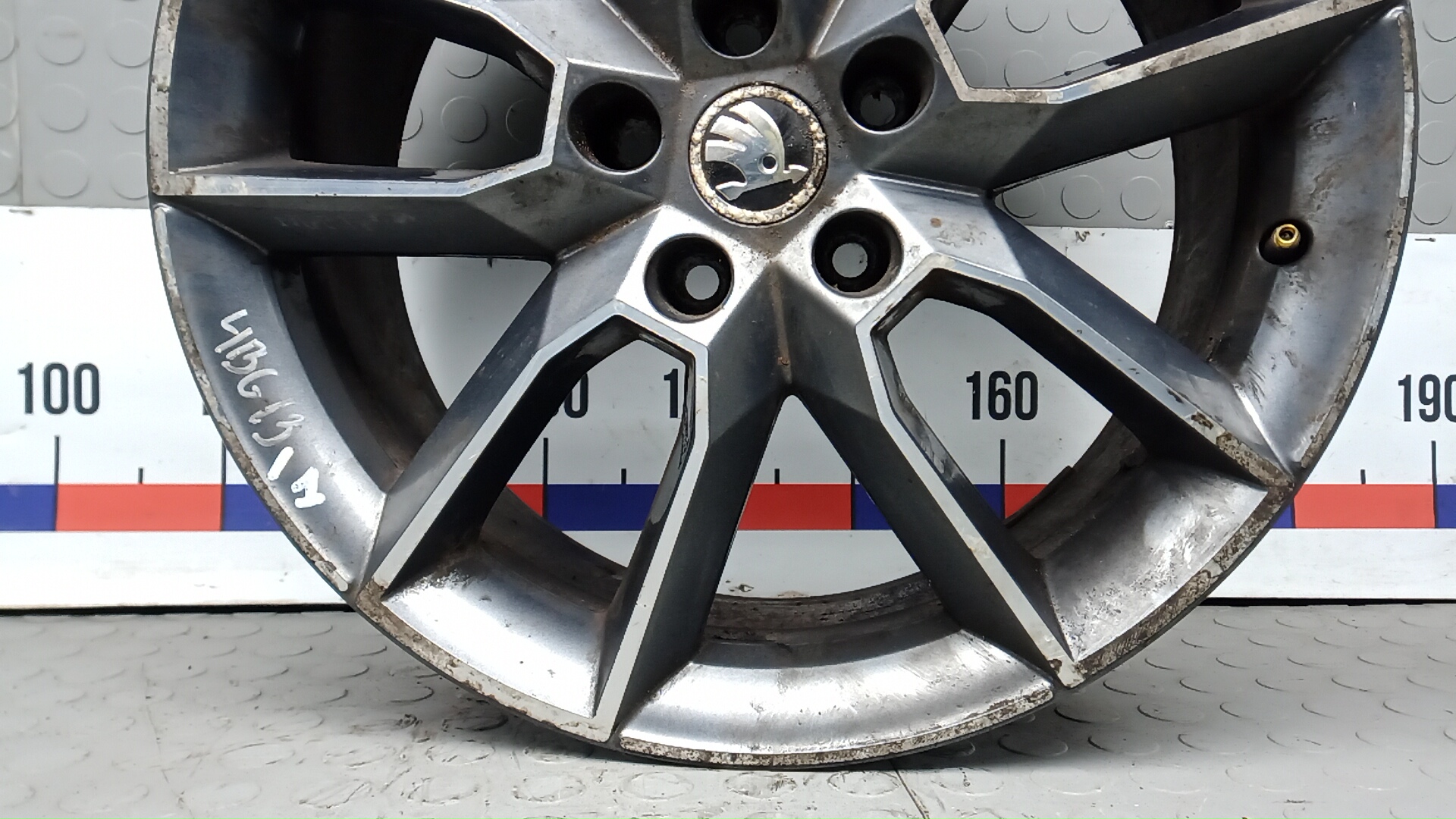 Диск колесный литой легкий сплав