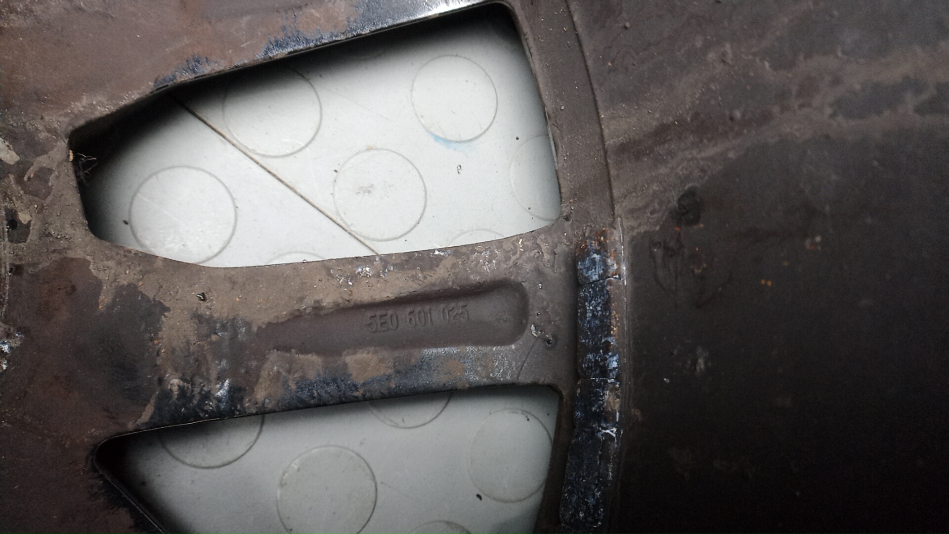 Диск колесный литой легкий сплав