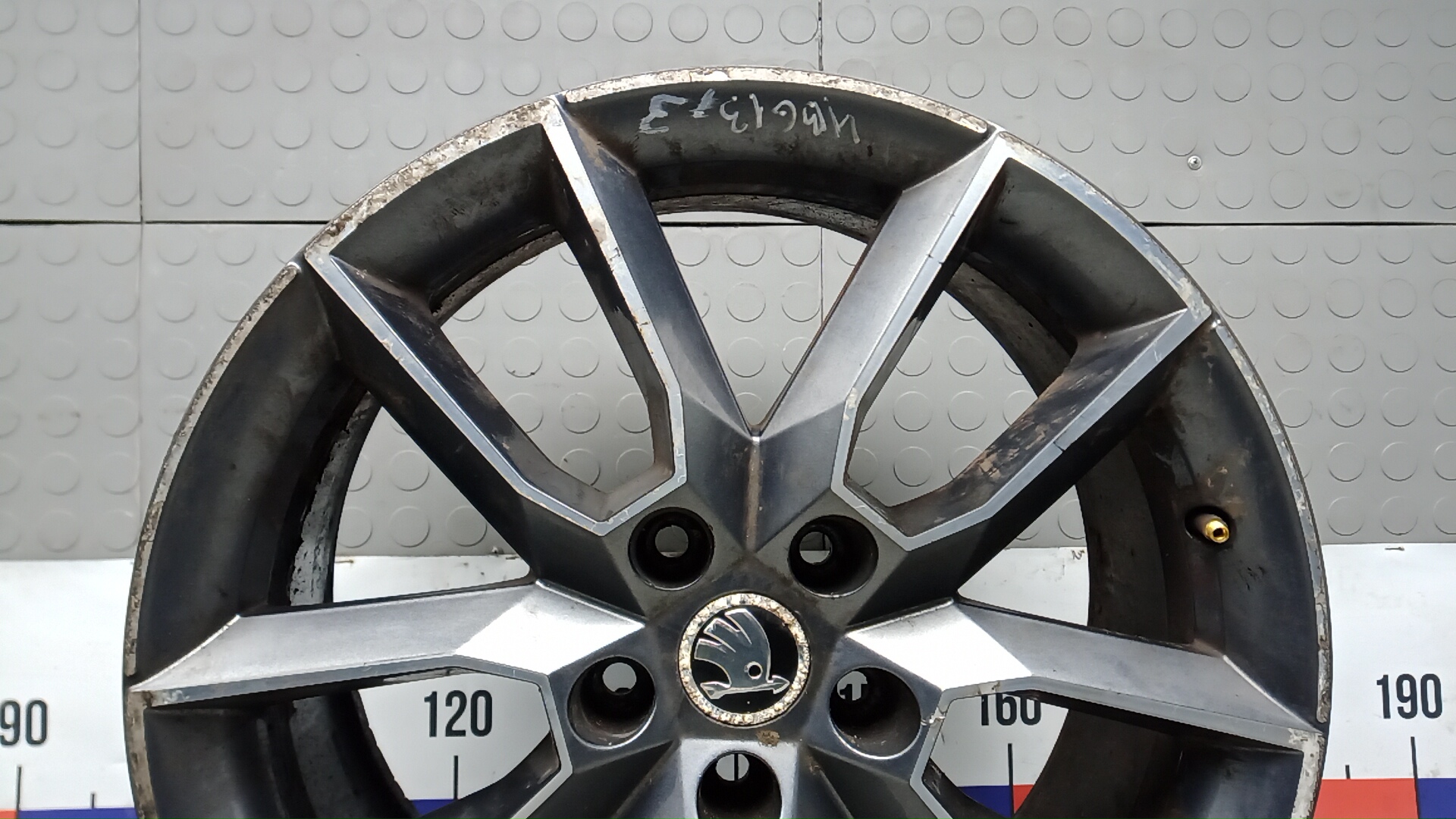 Диск колесный литой легкий сплав