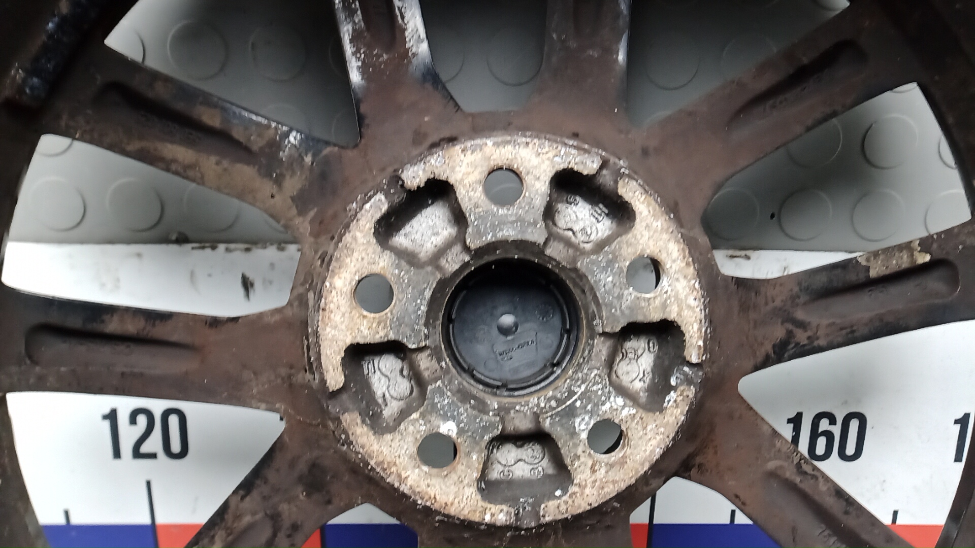 Диск колесный литой легкий сплав