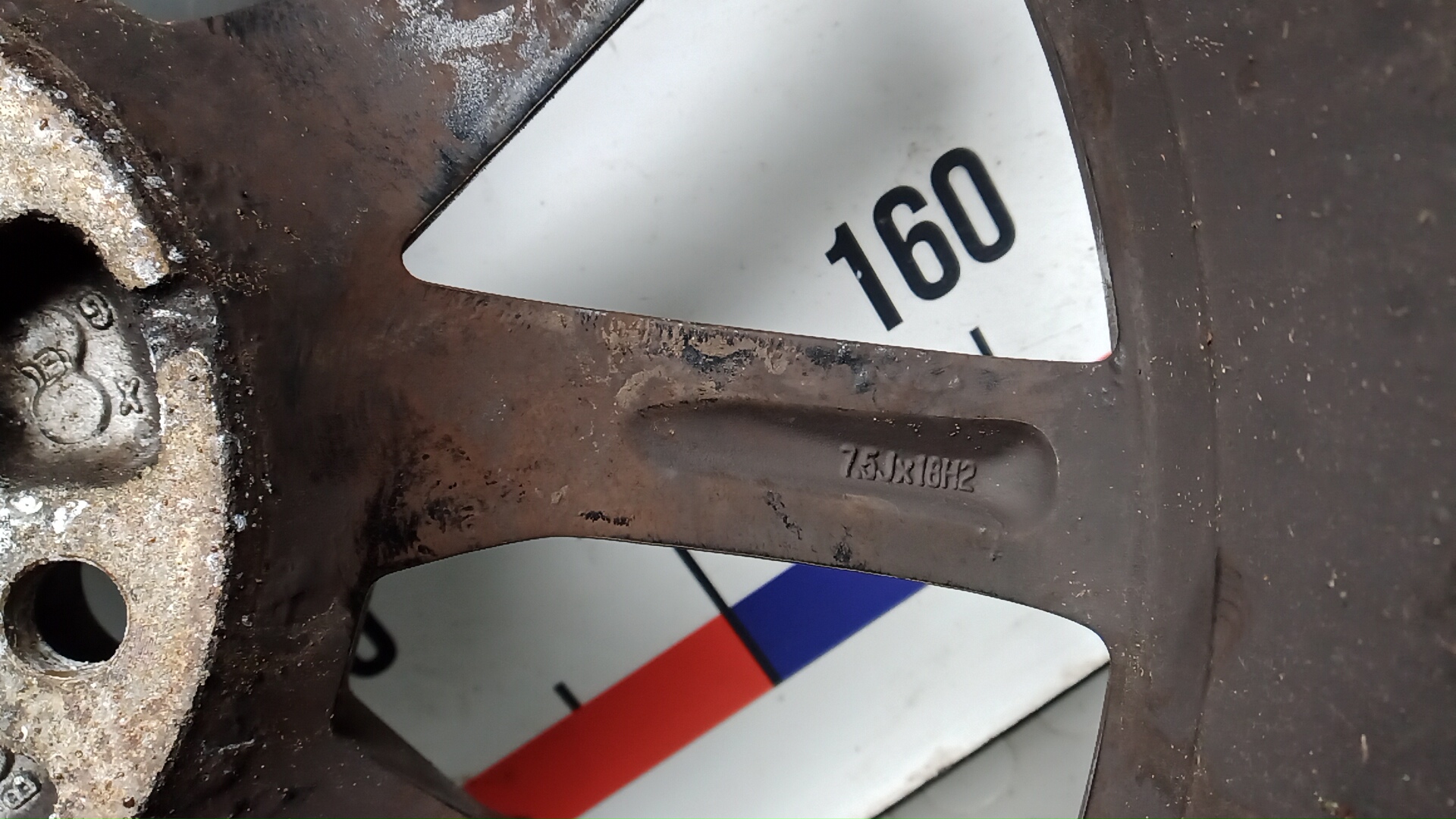 Диск колесный литой легкий сплав