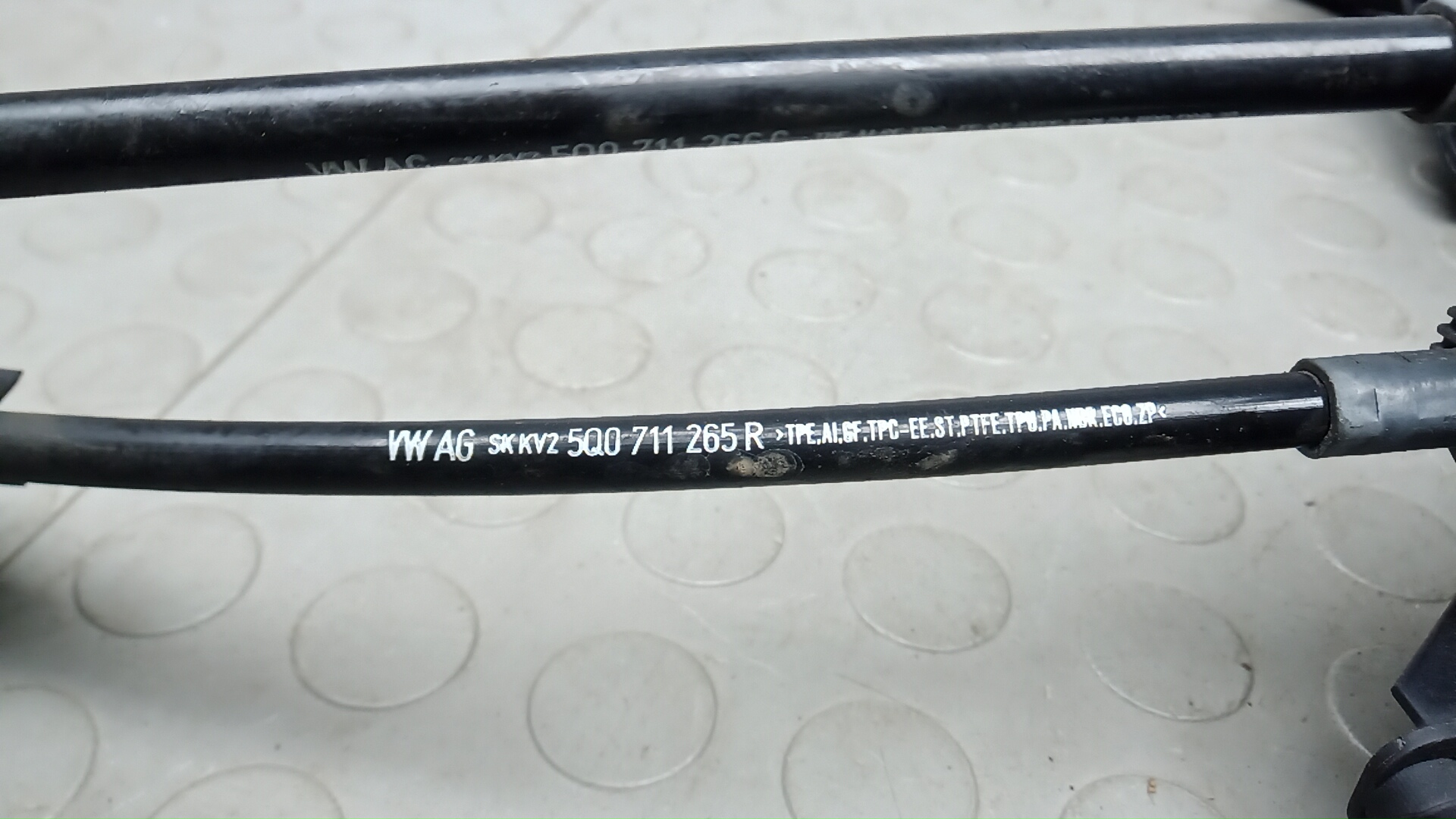 Кулиса МКПП / АКПП