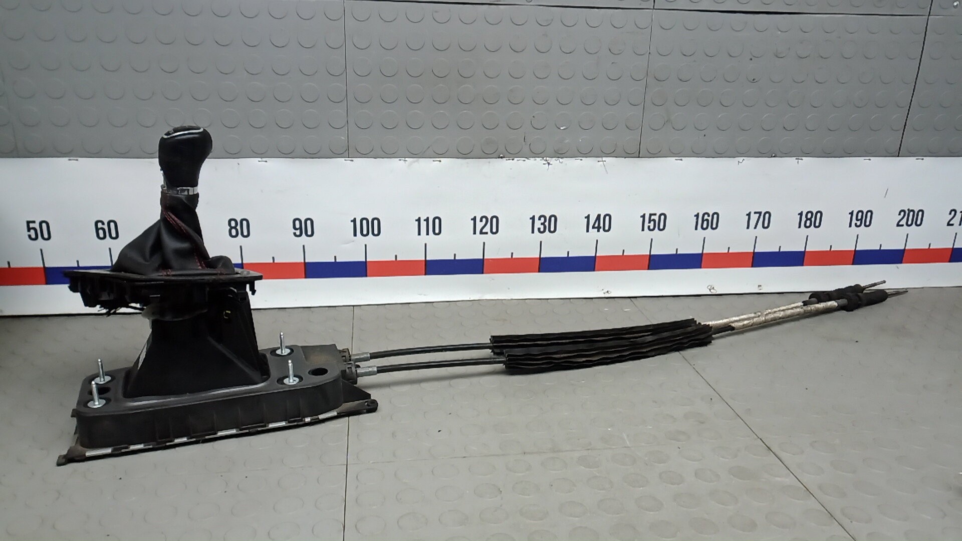 Кулиса МКПП / АКПП