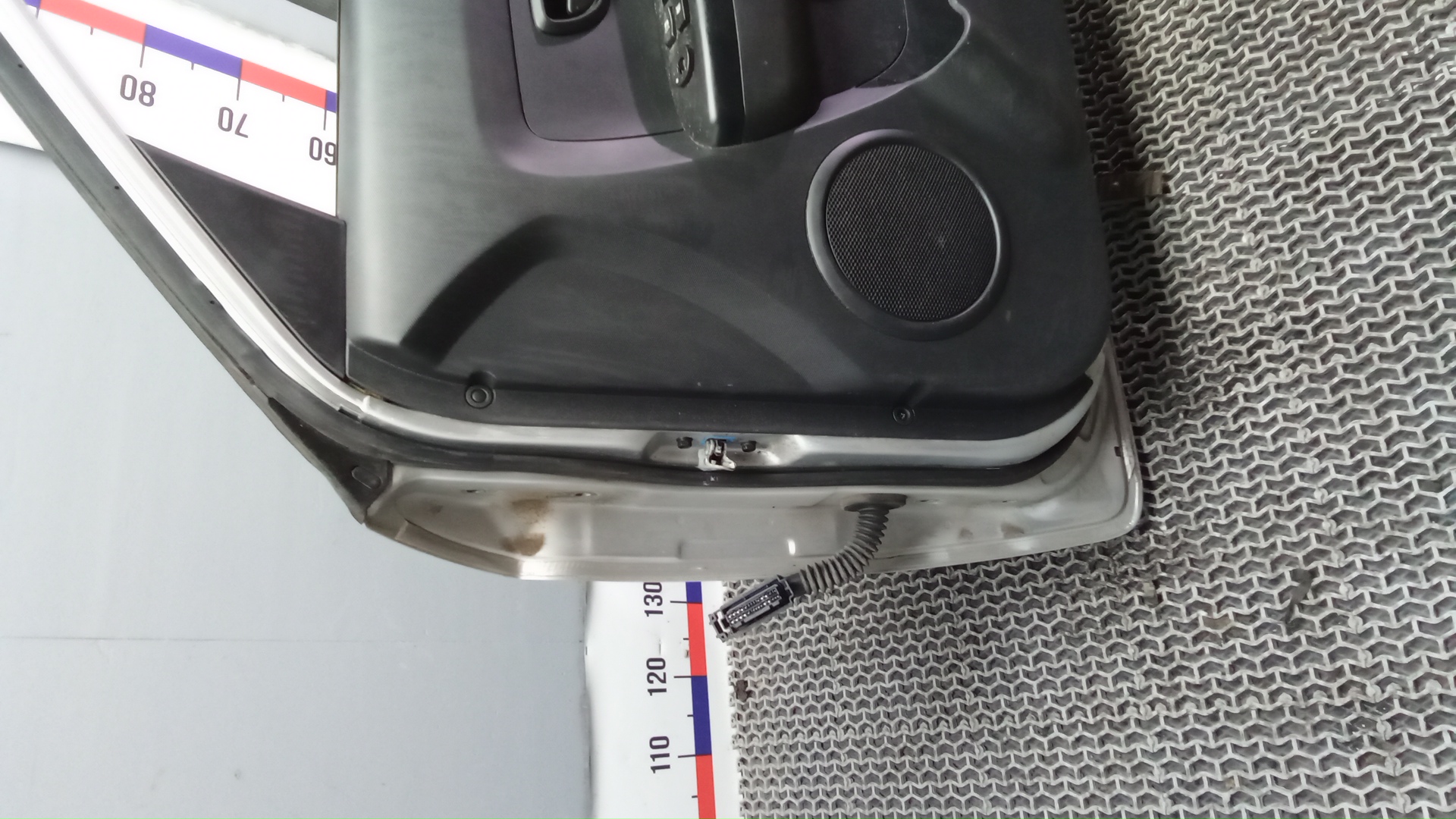 Дверь передняя правая