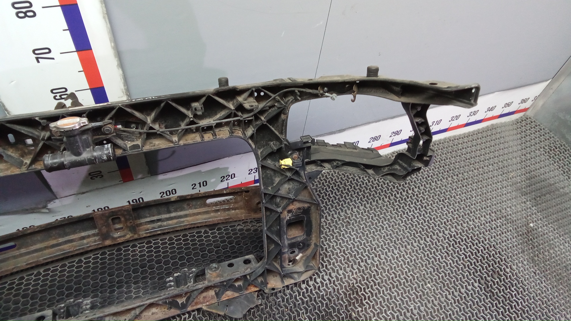 Панель передняя (телевизор)