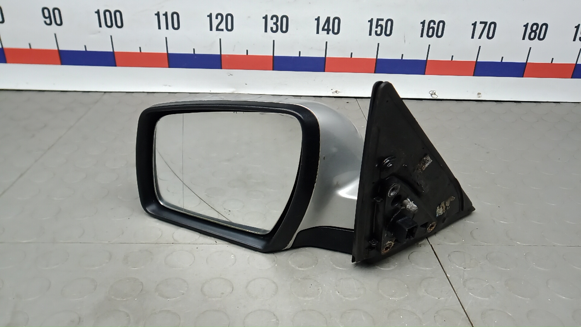 Зеркало левое электрическое