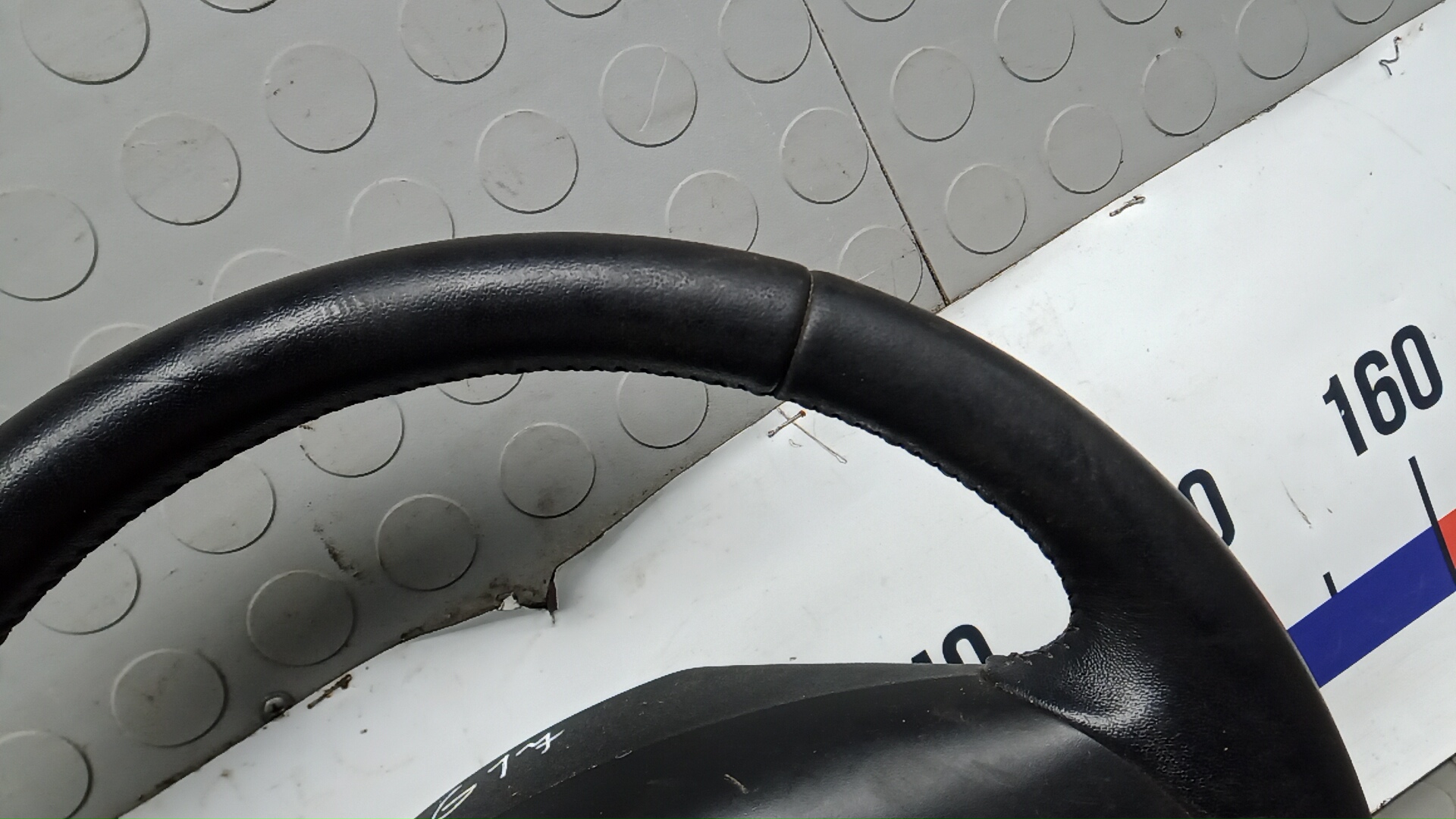 Рулевое колесо (руль)