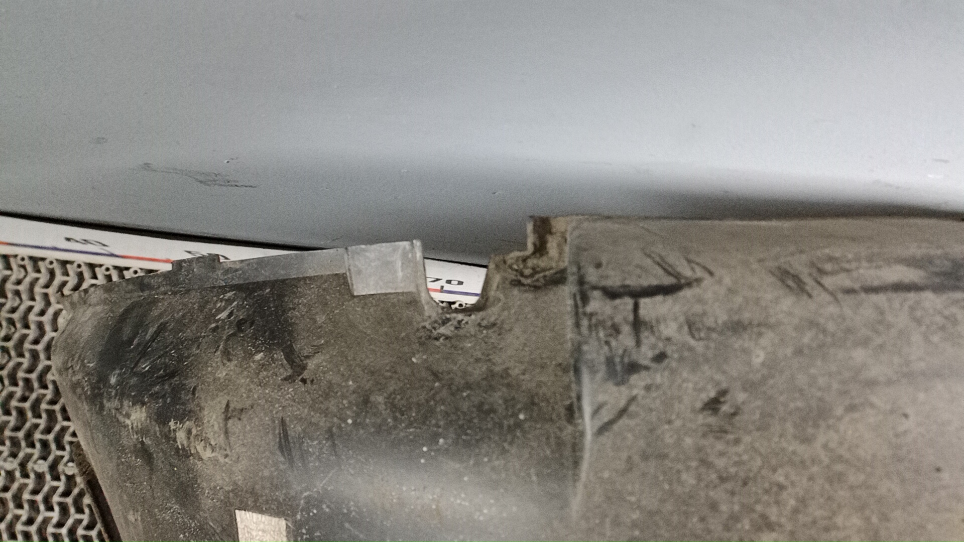 Локер передний правый