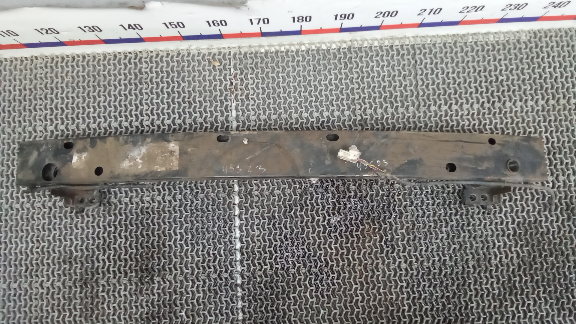 Кронштейн усилителя переднего бампера