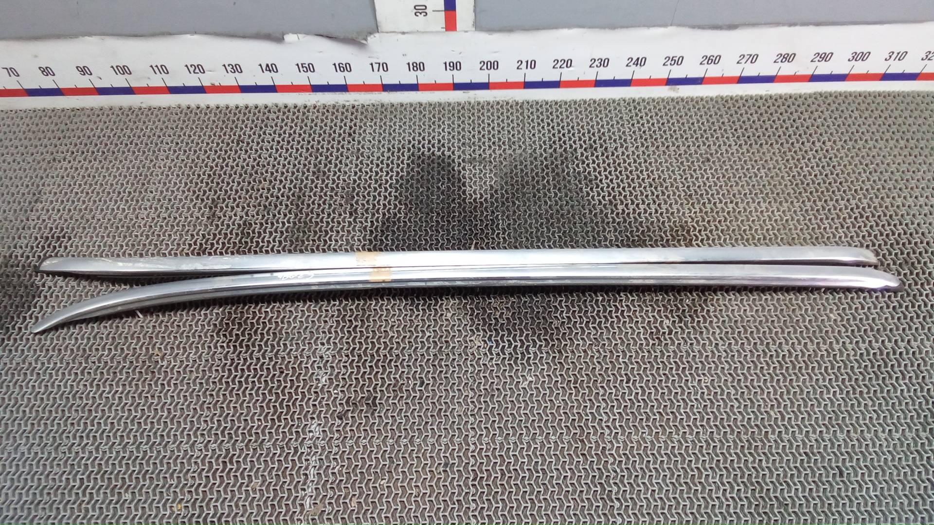 Рейлинги (релинг) к-кт (планки на крышу)