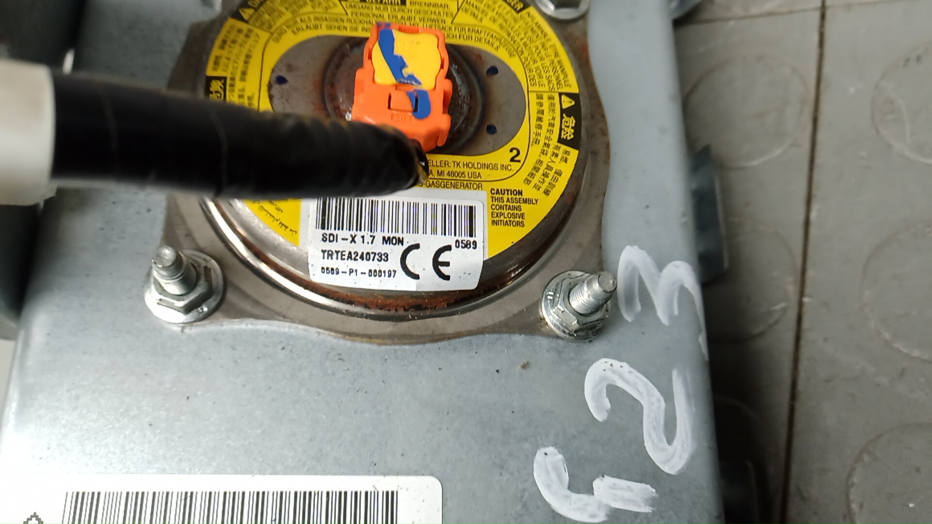 Подушка безопасности пассажирская (в торпедо)