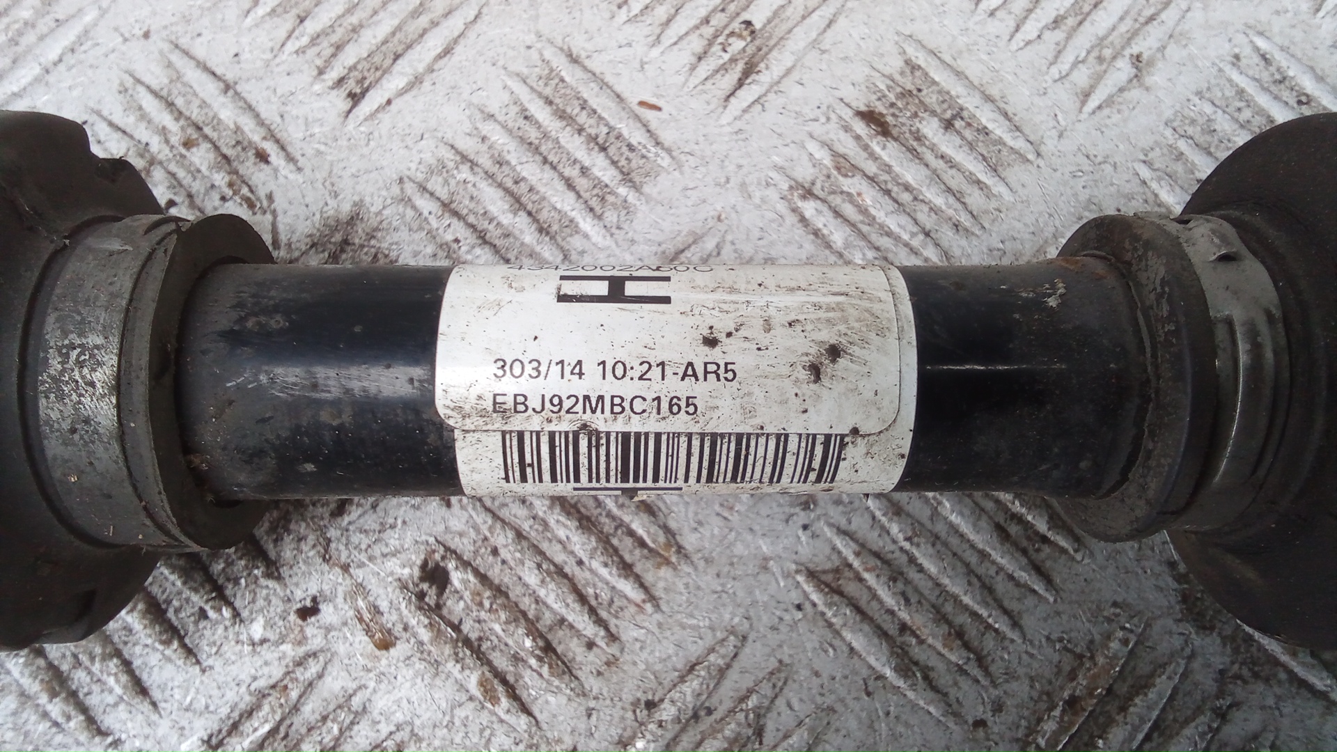 Полуось передняя левая