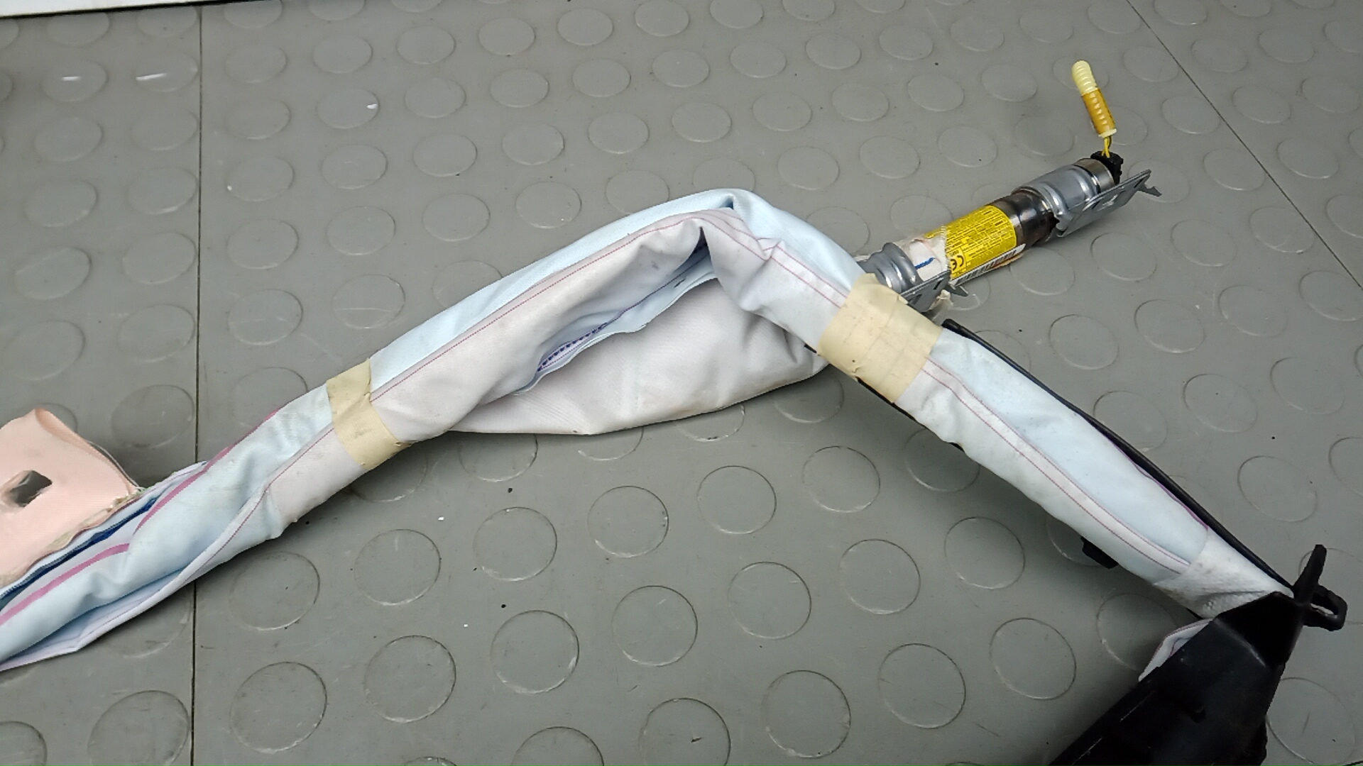 Подушка безопасности боковая (шторка)