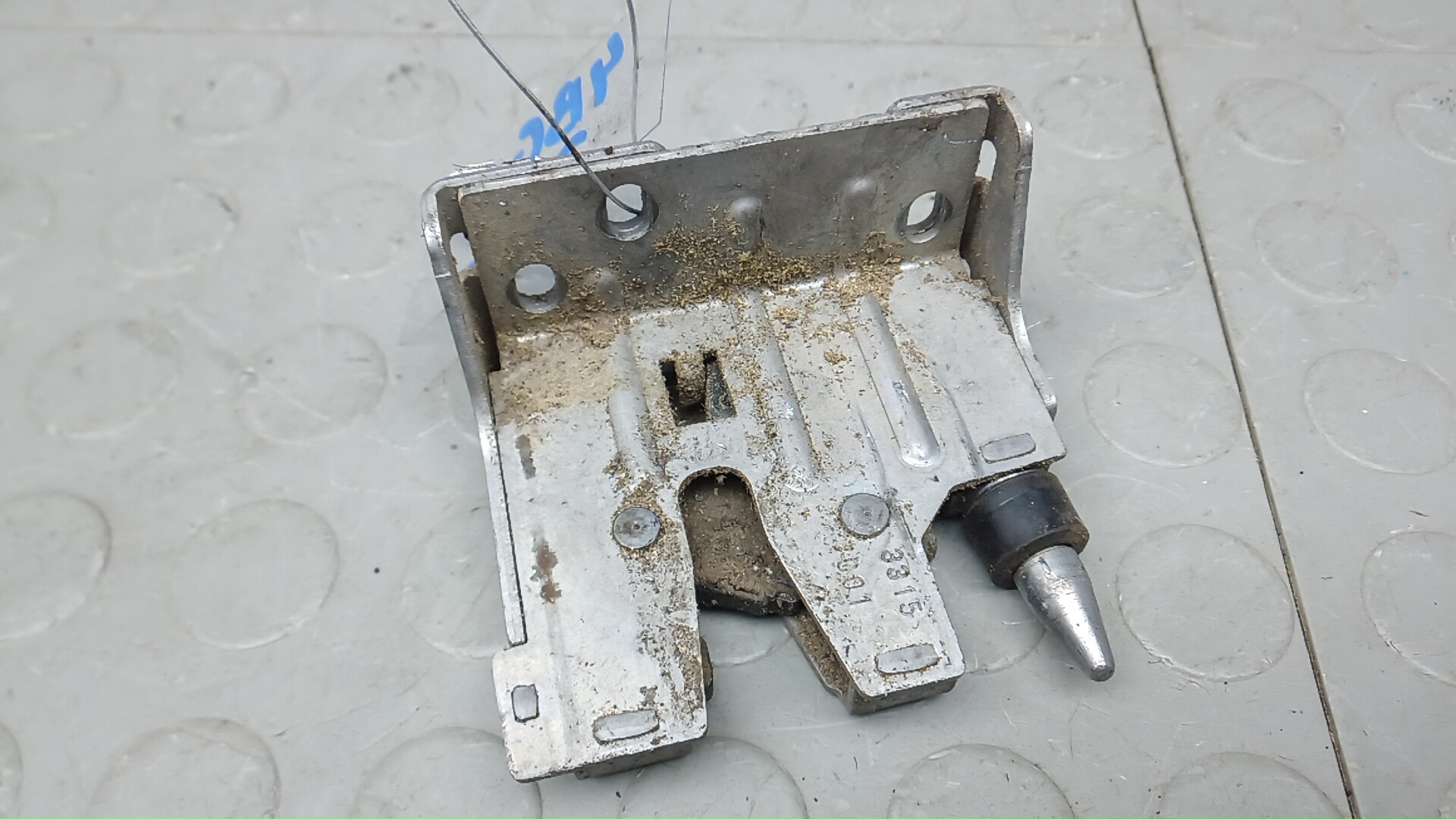 Замок двери распашной