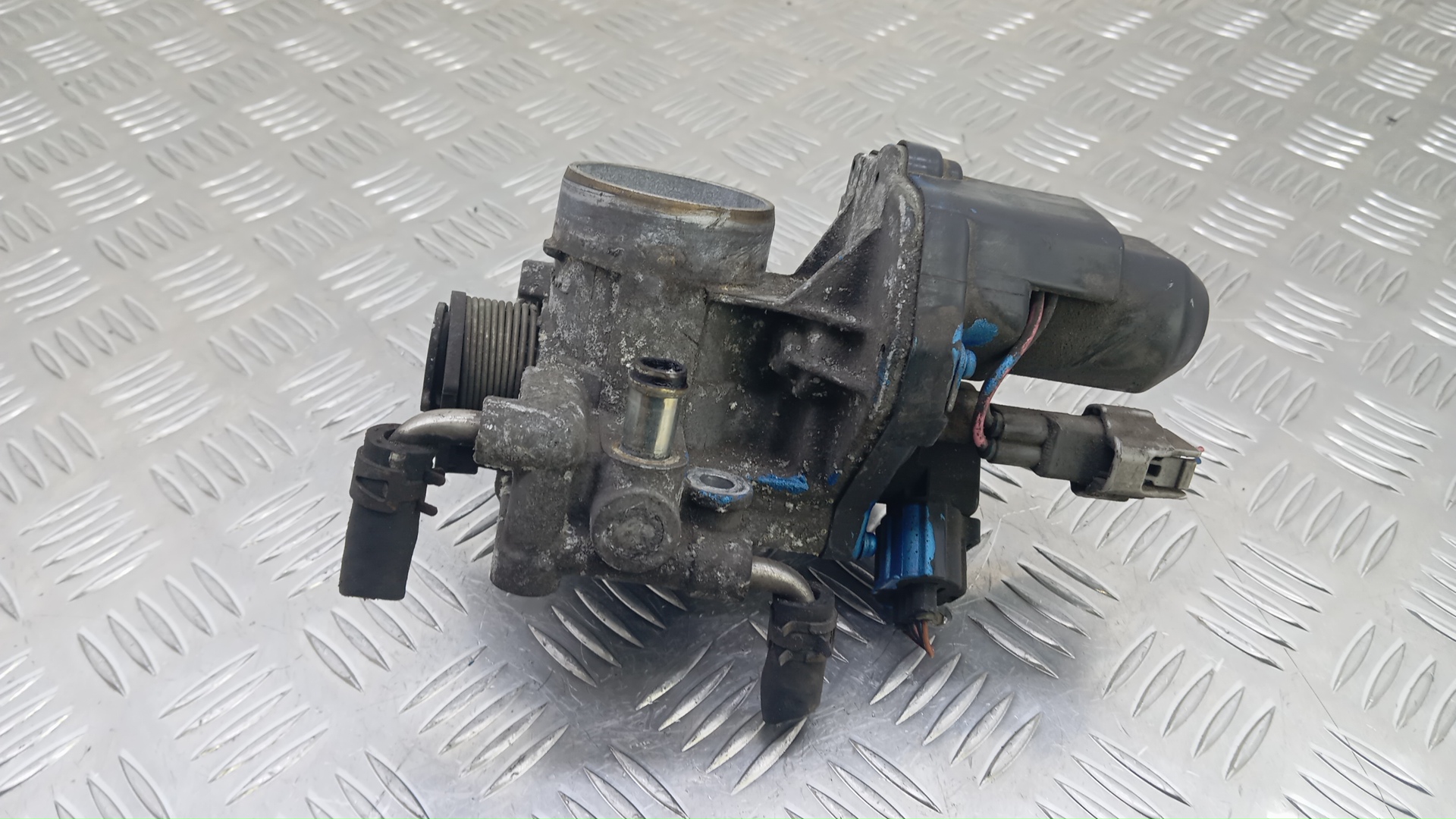 Заслонка дроссельная электрическая