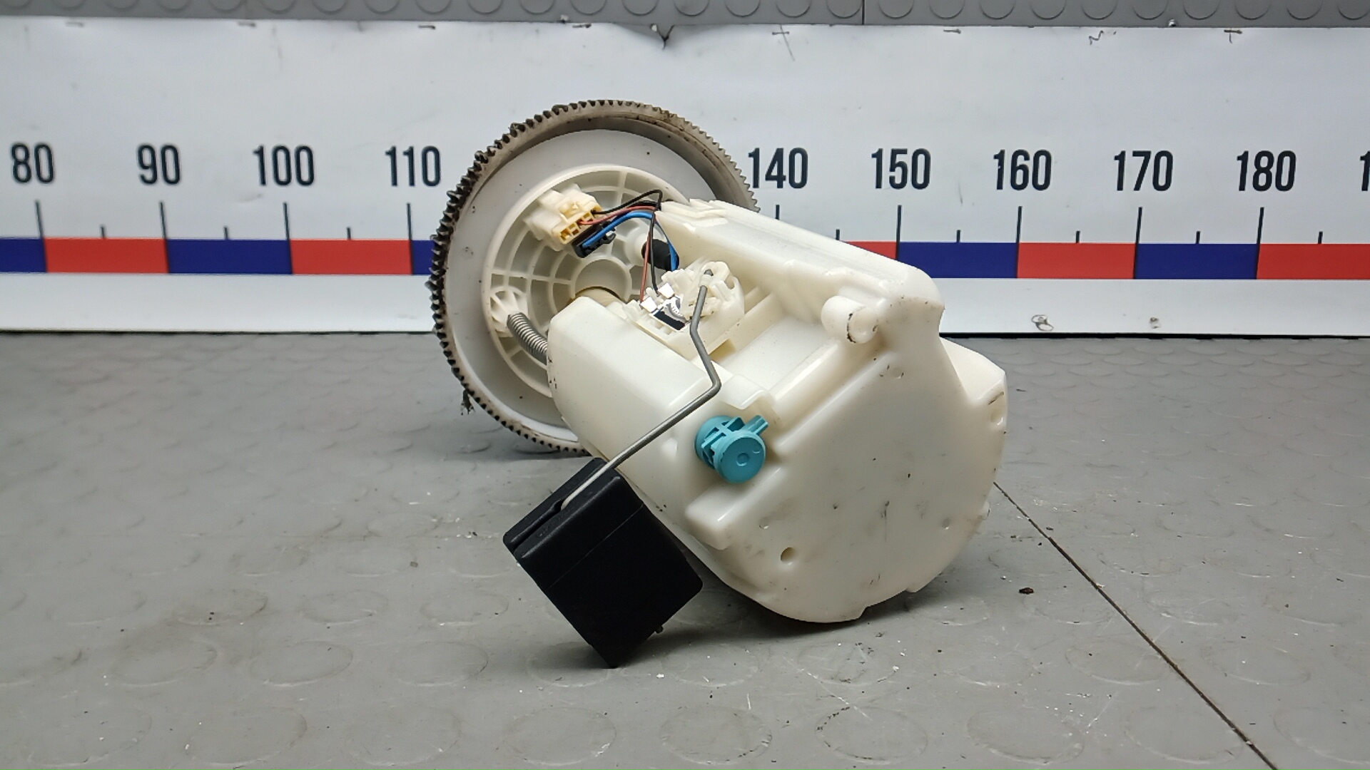 Насос топливный электрический